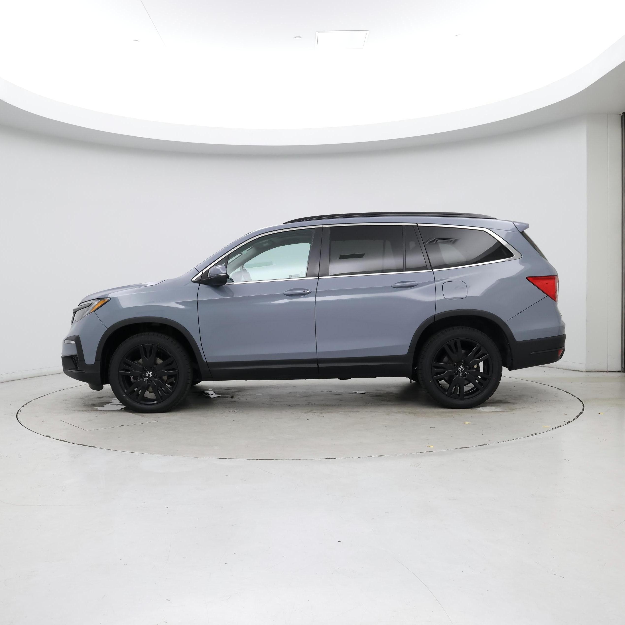 Thumbnail: 2022 Honda Pilot - 3