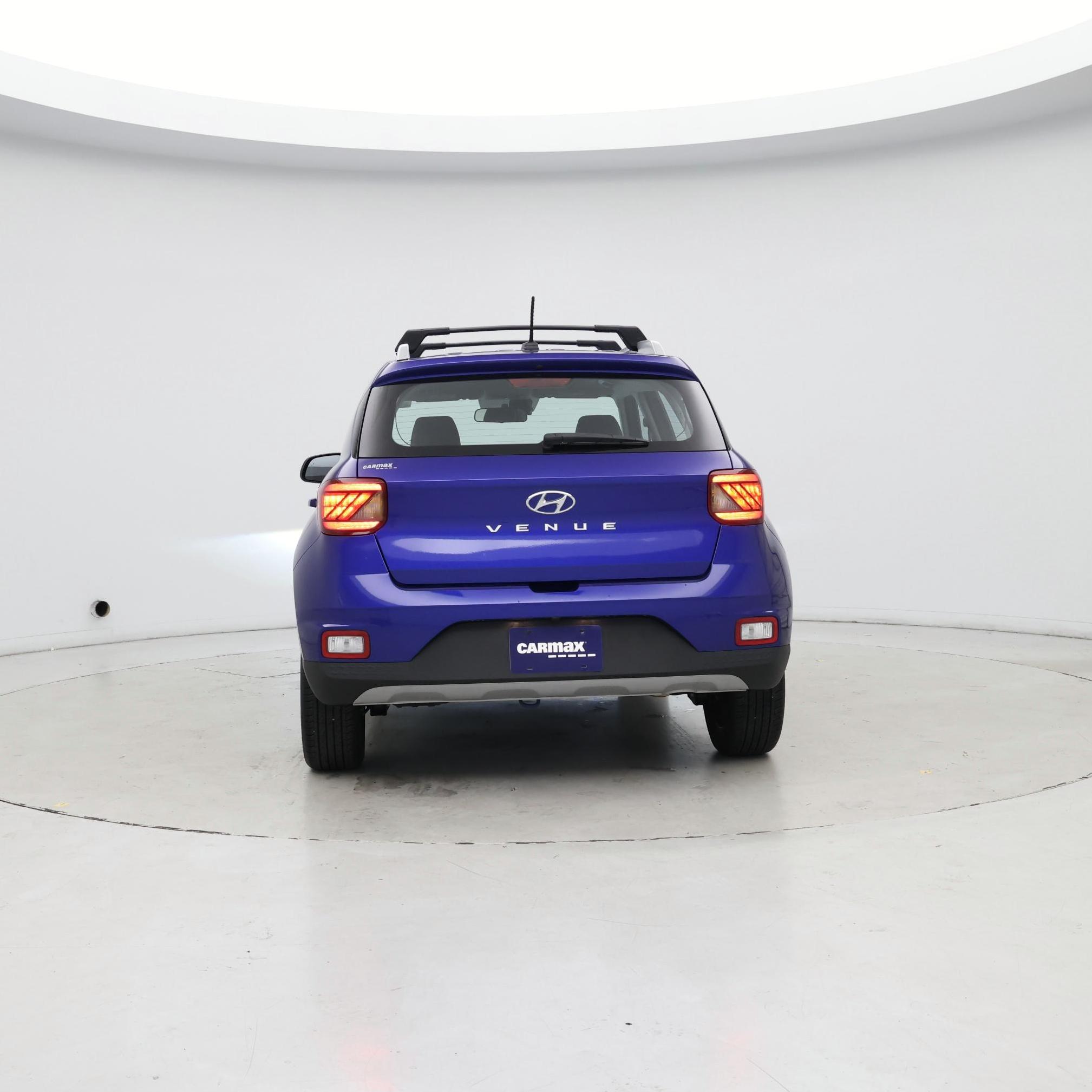 Thumbnail: 2023 Hyundai Venue - 6