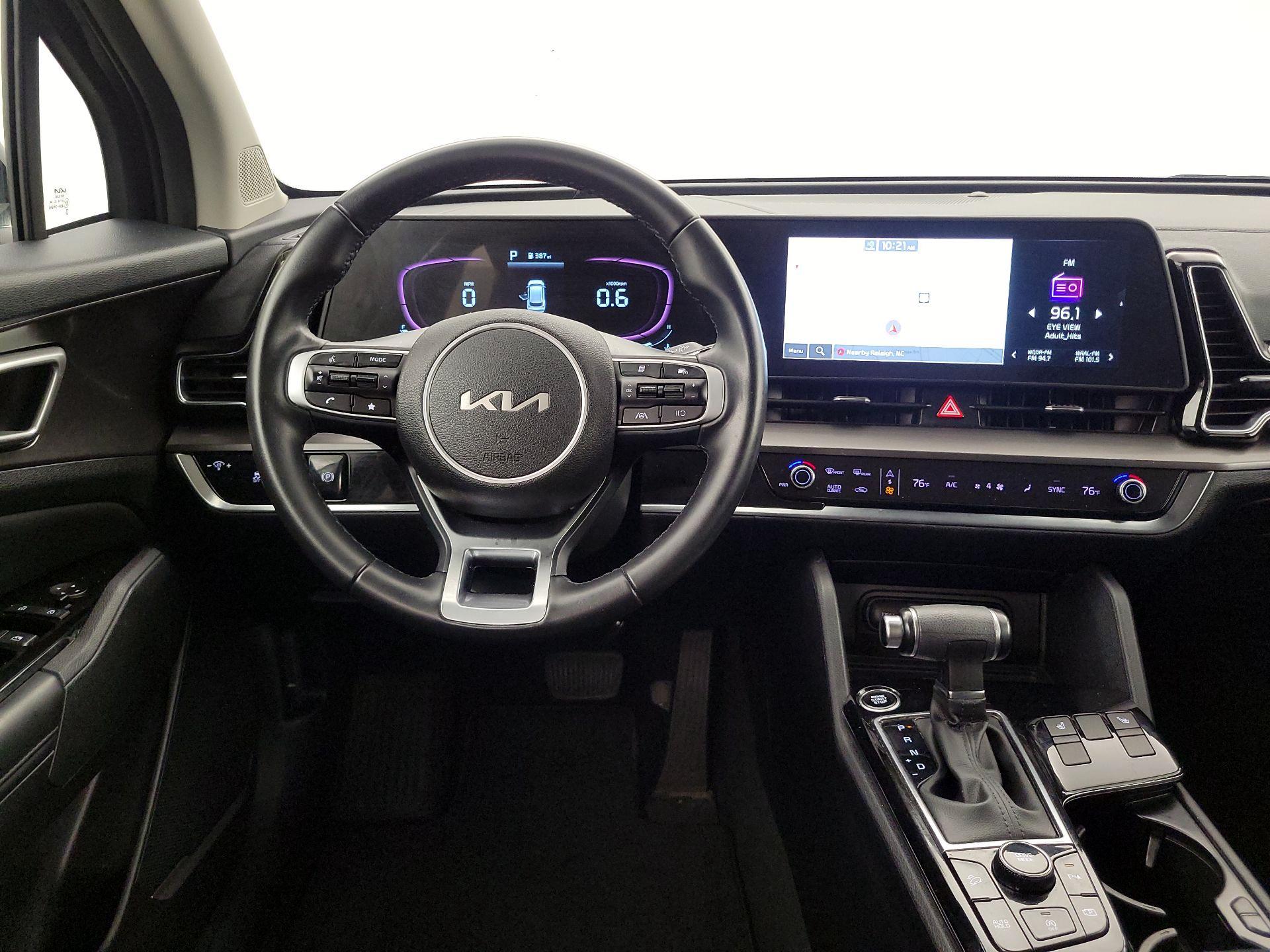 Thumbnail: 2023 Kia Sportage - 10