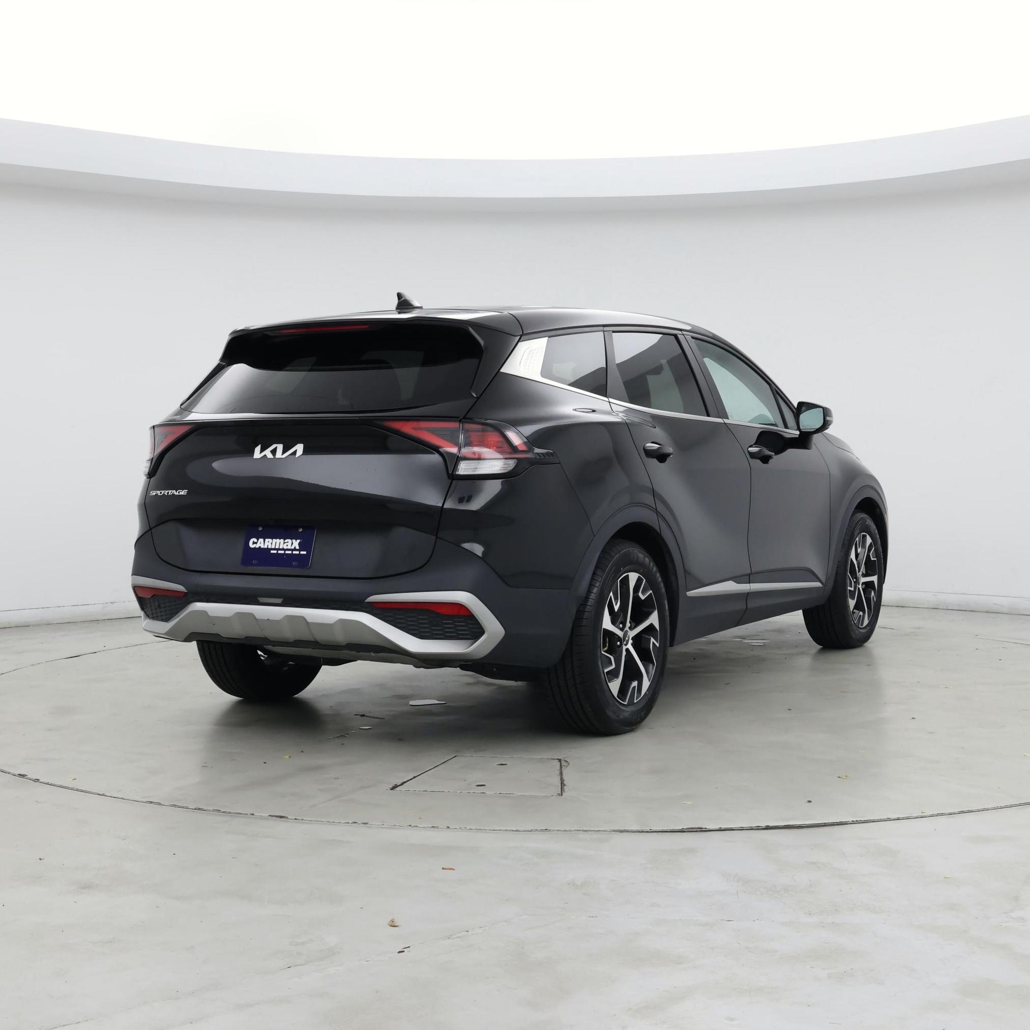 Thumbnail: 2023 Kia Sportage - 8
