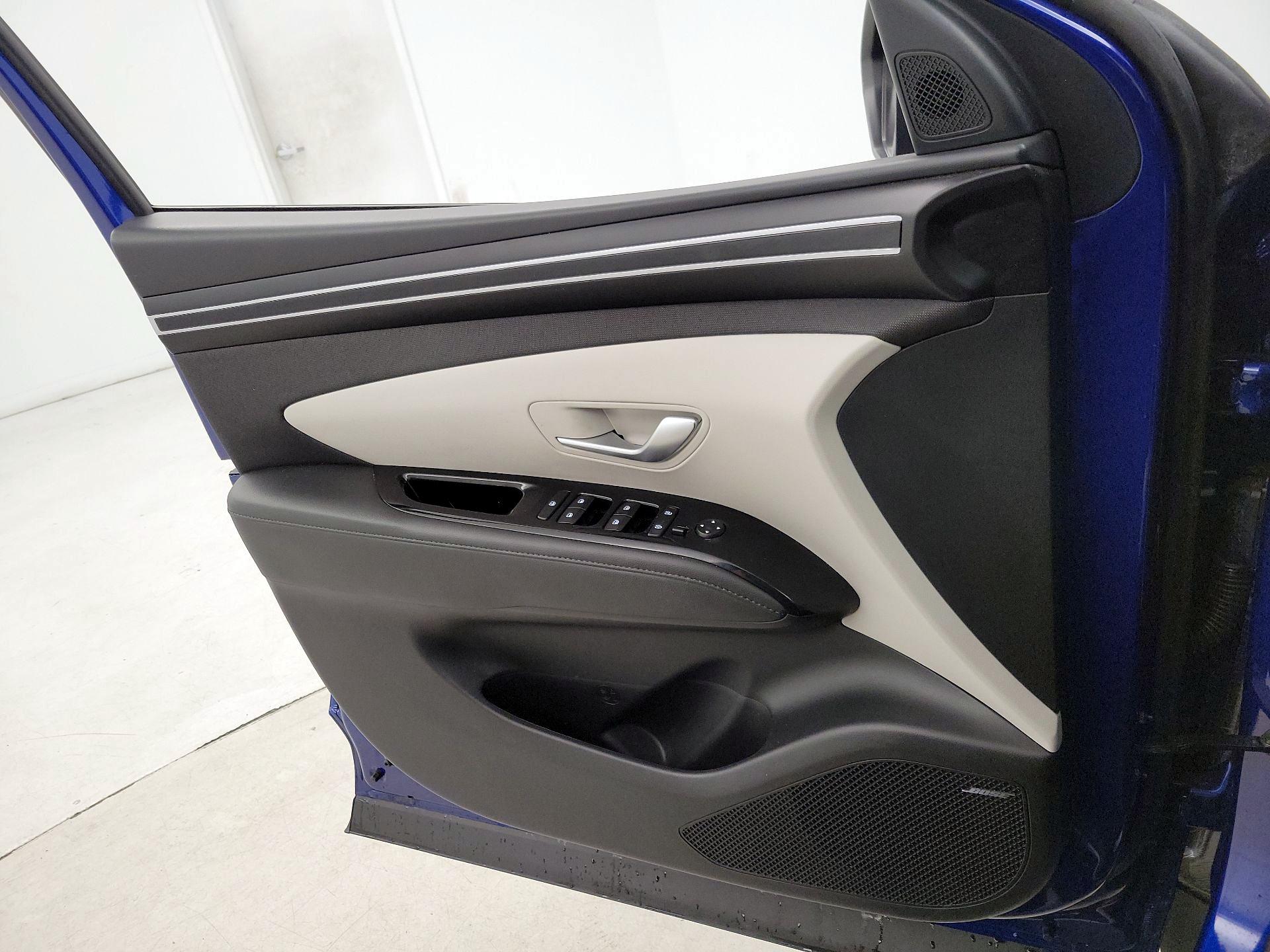 Thumbnail: 2022 Hyundai Tucson - 12