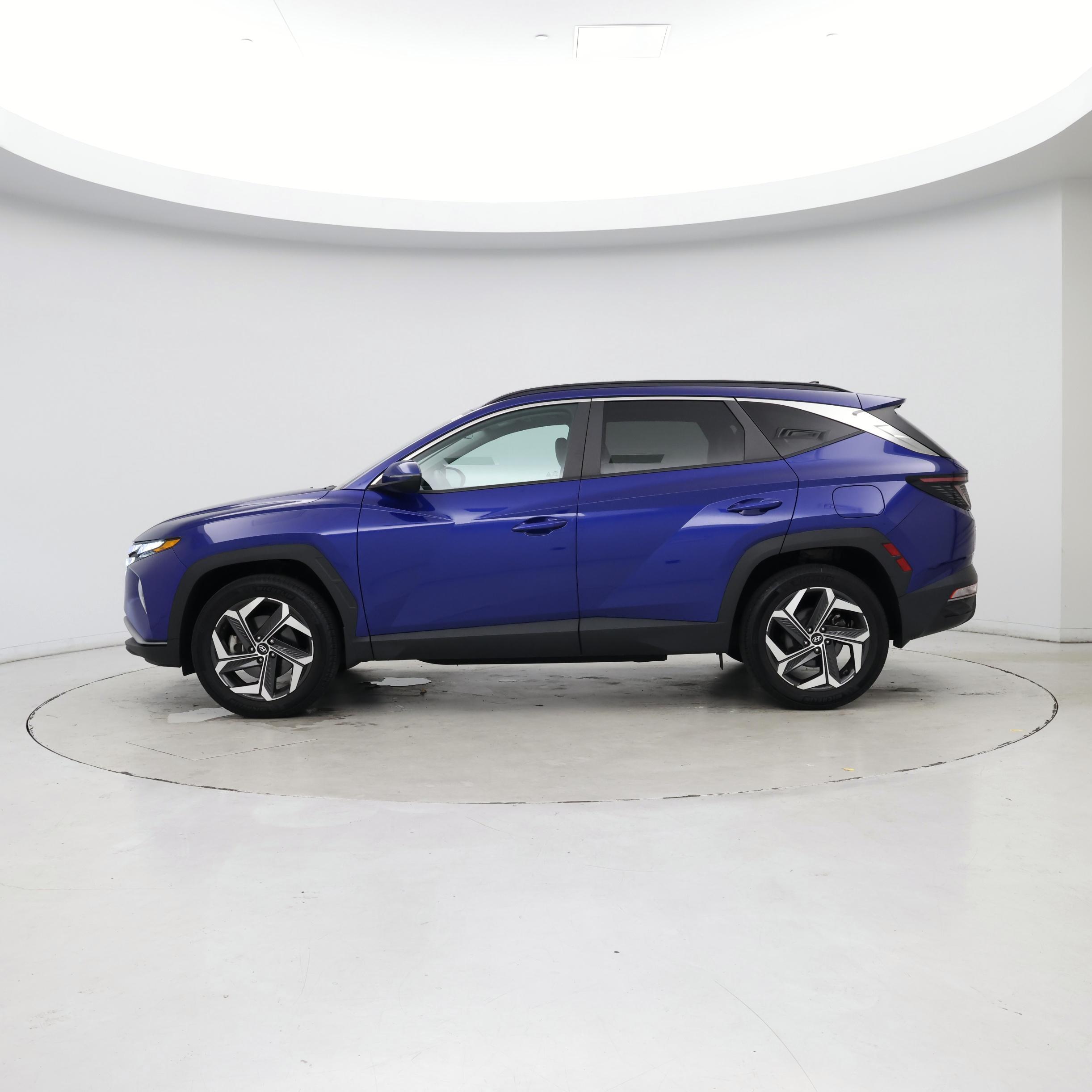 Thumbnail: 2022 Hyundai Tucson - 3
