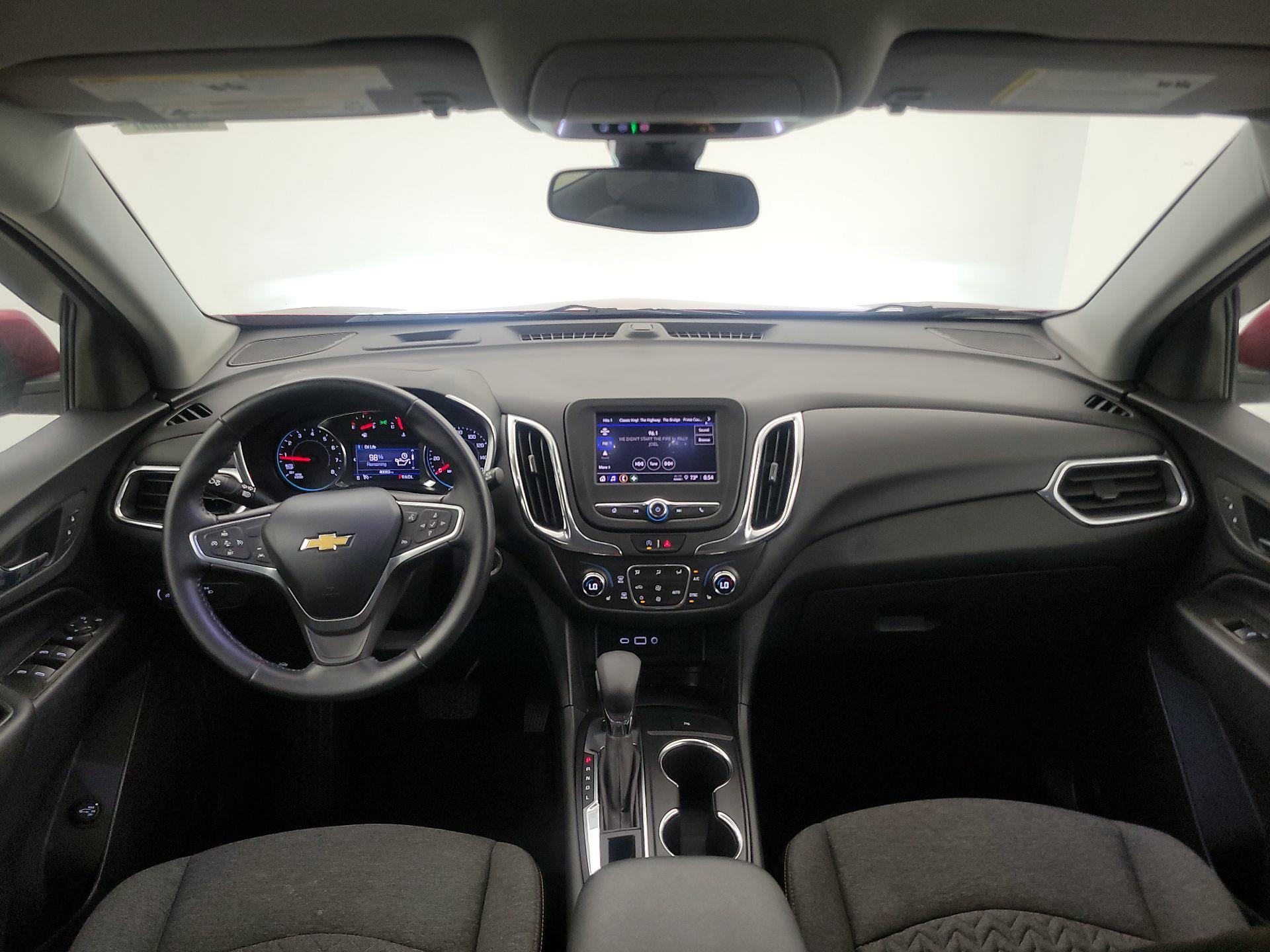 Thumbnail: 2022 Chevrolet Equinox - 9