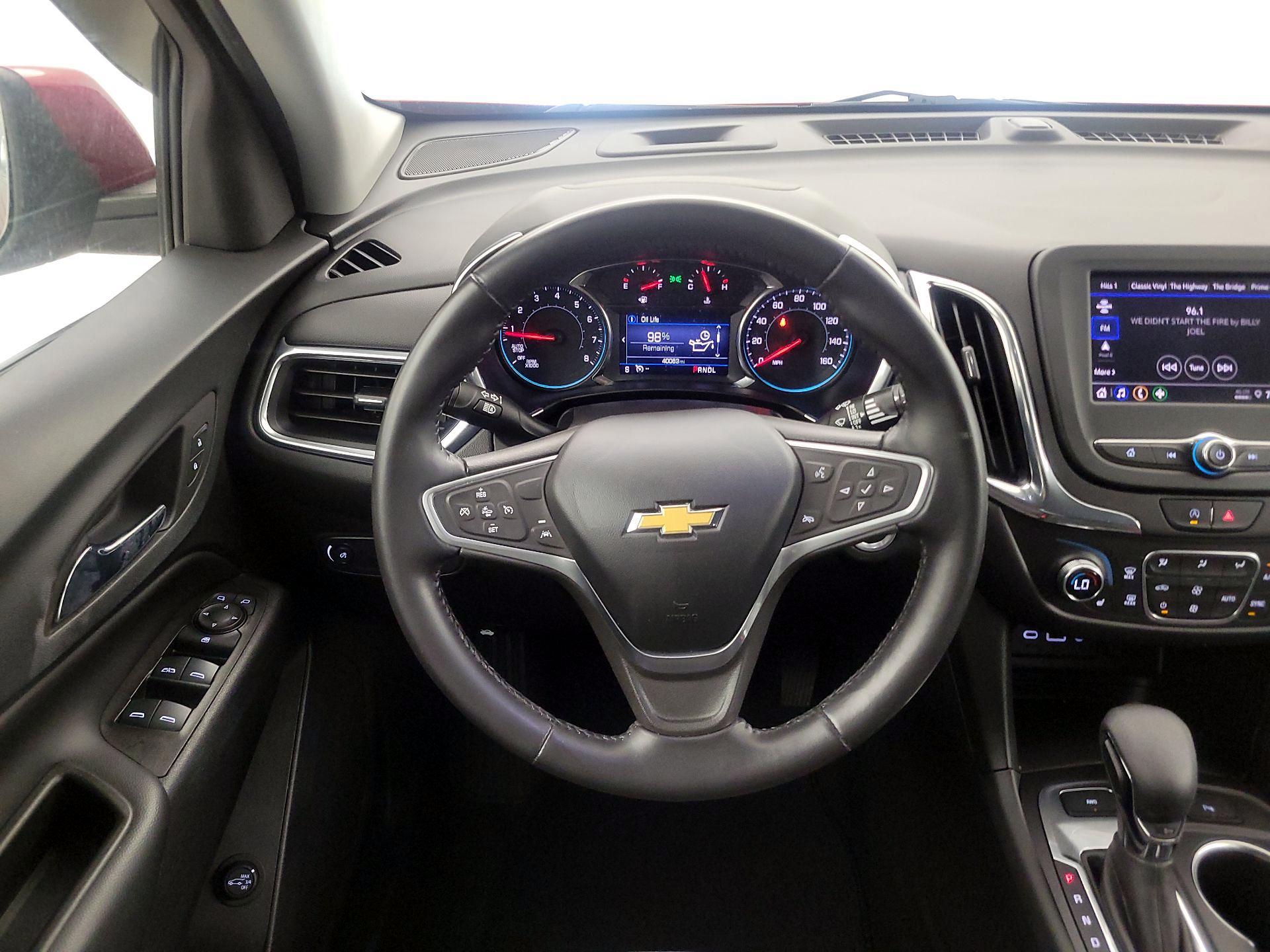 Thumbnail: 2022 Chevrolet Equinox - 10
