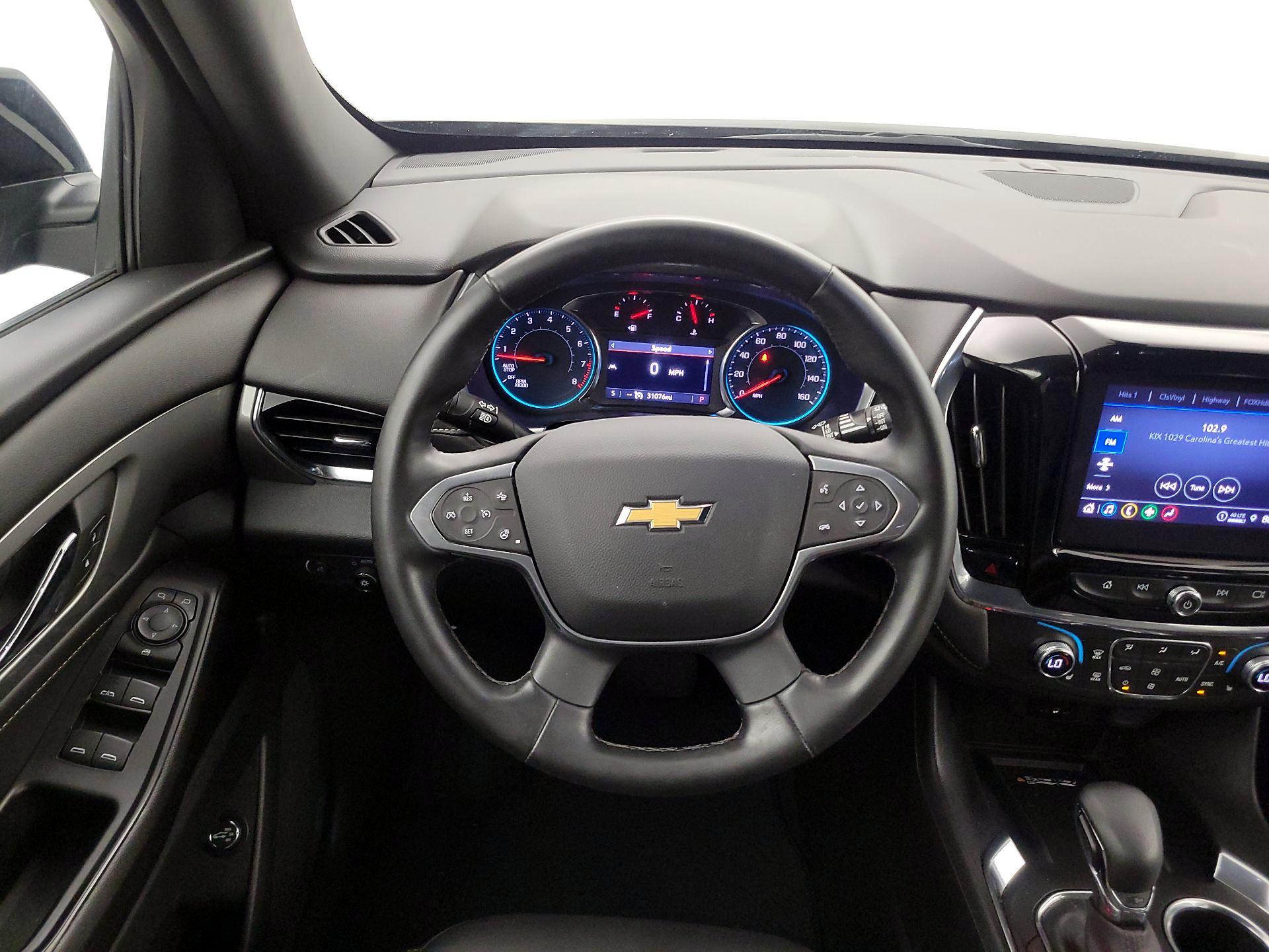 Thumbnail: 2023 Chevrolet Traverse - 10