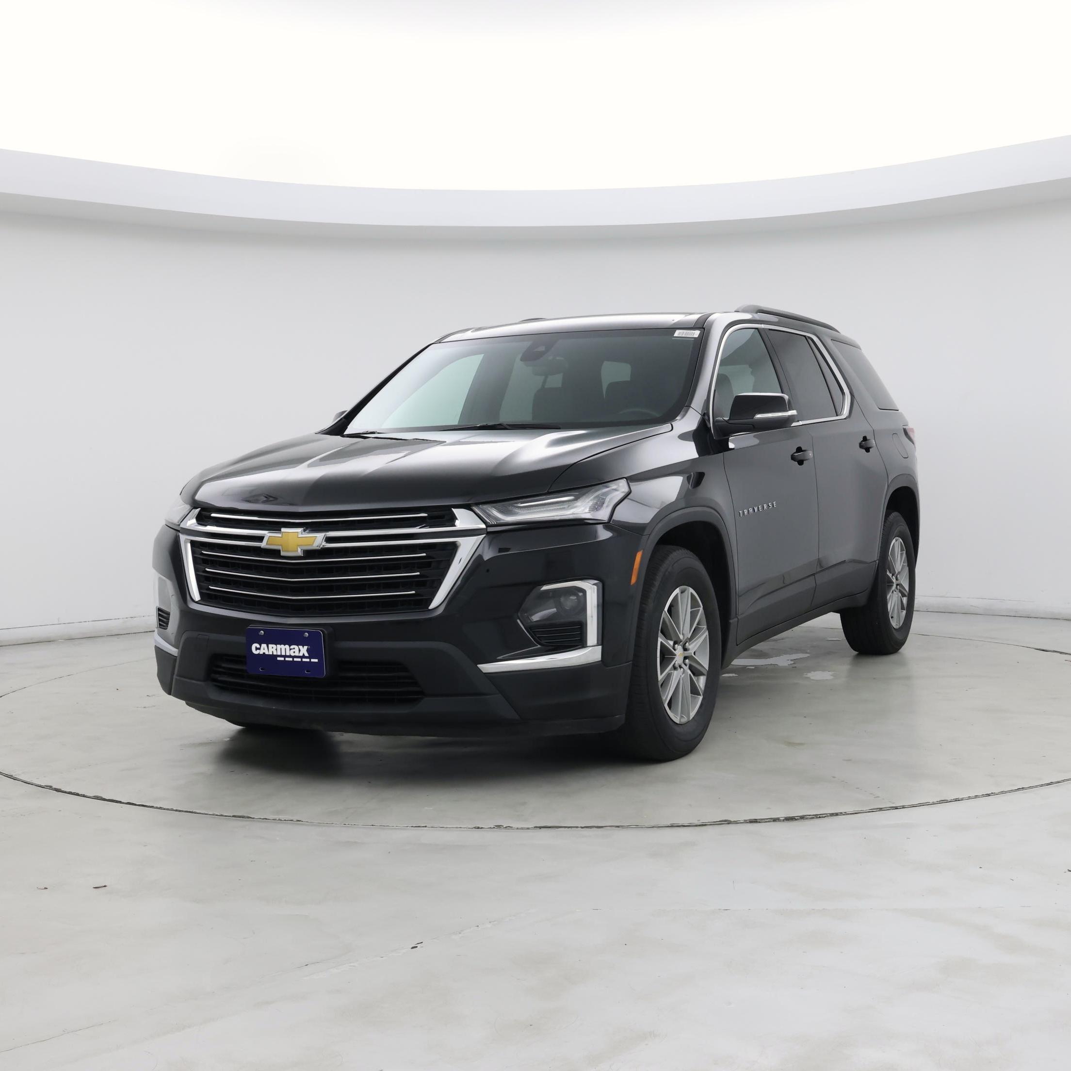 Thumbnail: 2023 Chevrolet Traverse - 4