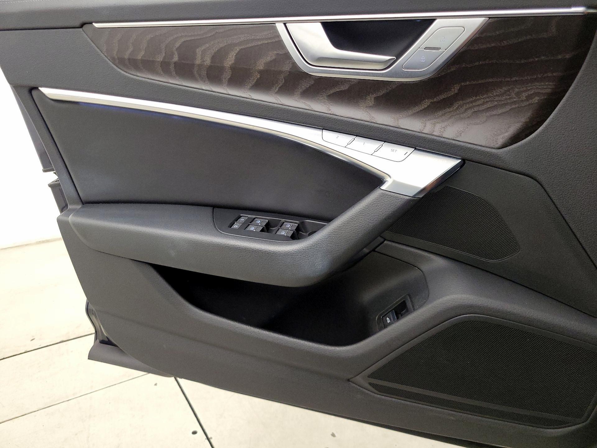 Thumbnail: 2021 Audi A6 - 12