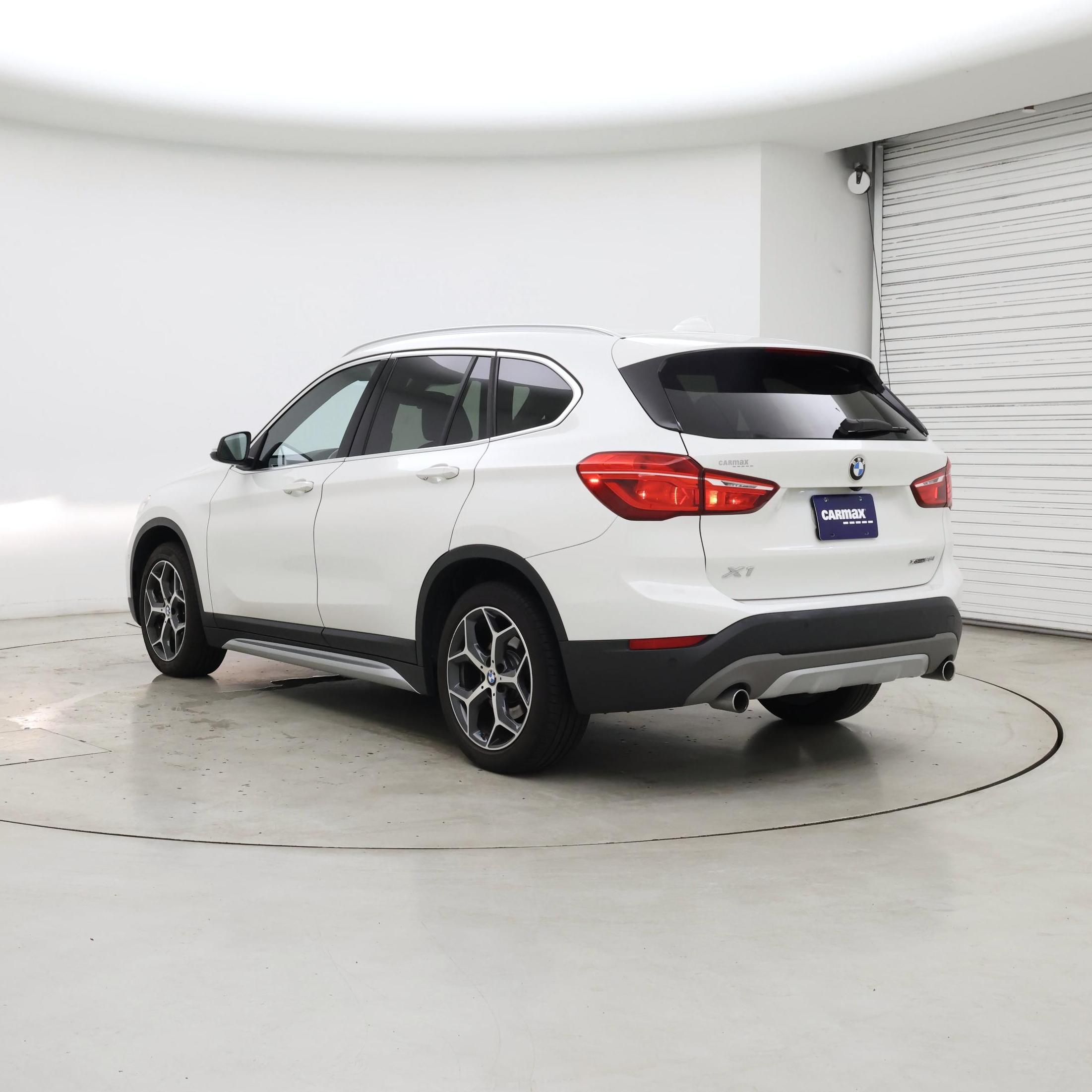 Thumbnail: 2018 BMW X1 - 2