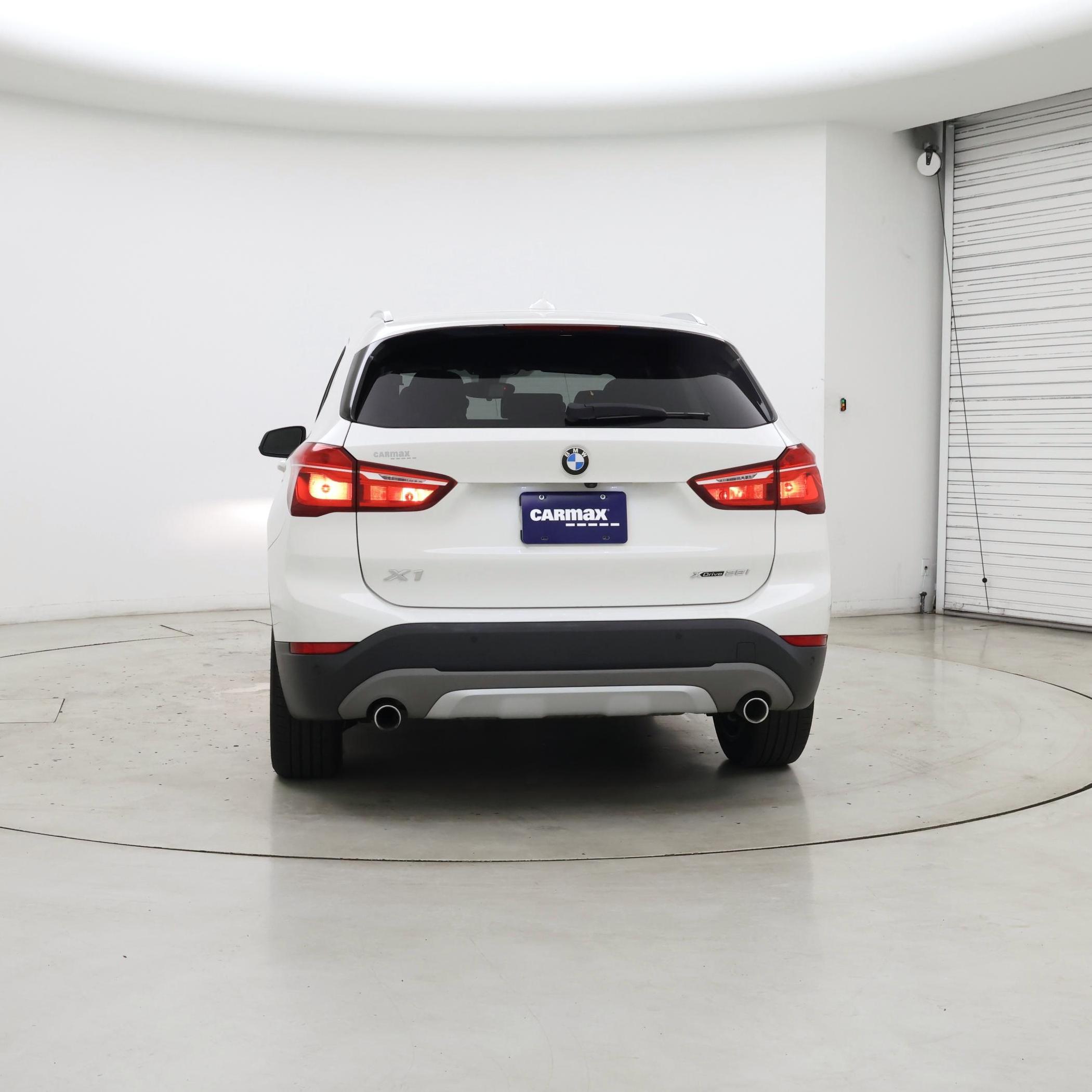 Thumbnail: 2018 BMW X1 - 6
