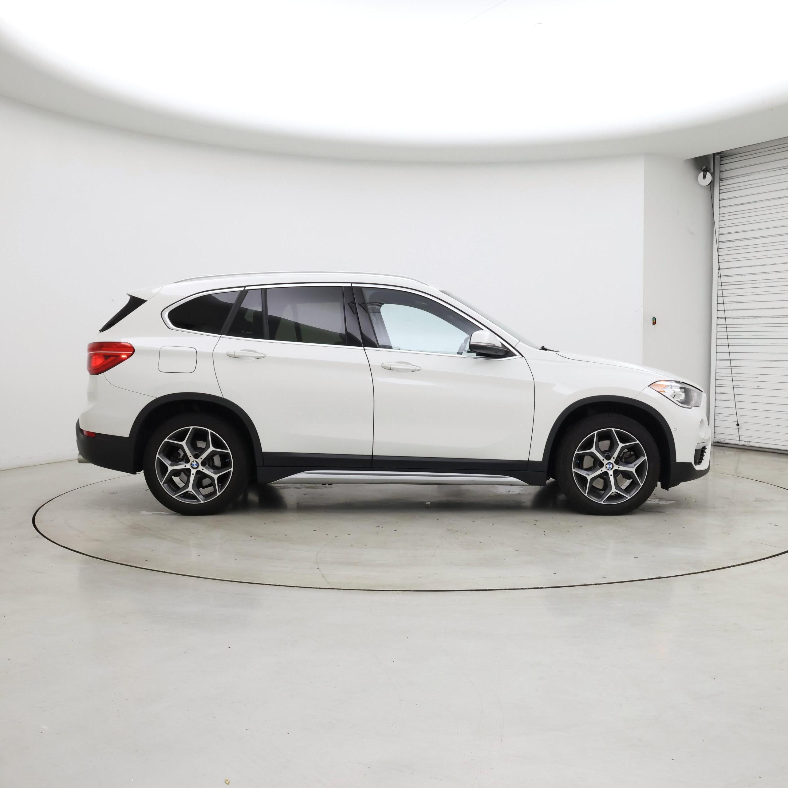 Thumbnail: 2018 BMW X1 - 7