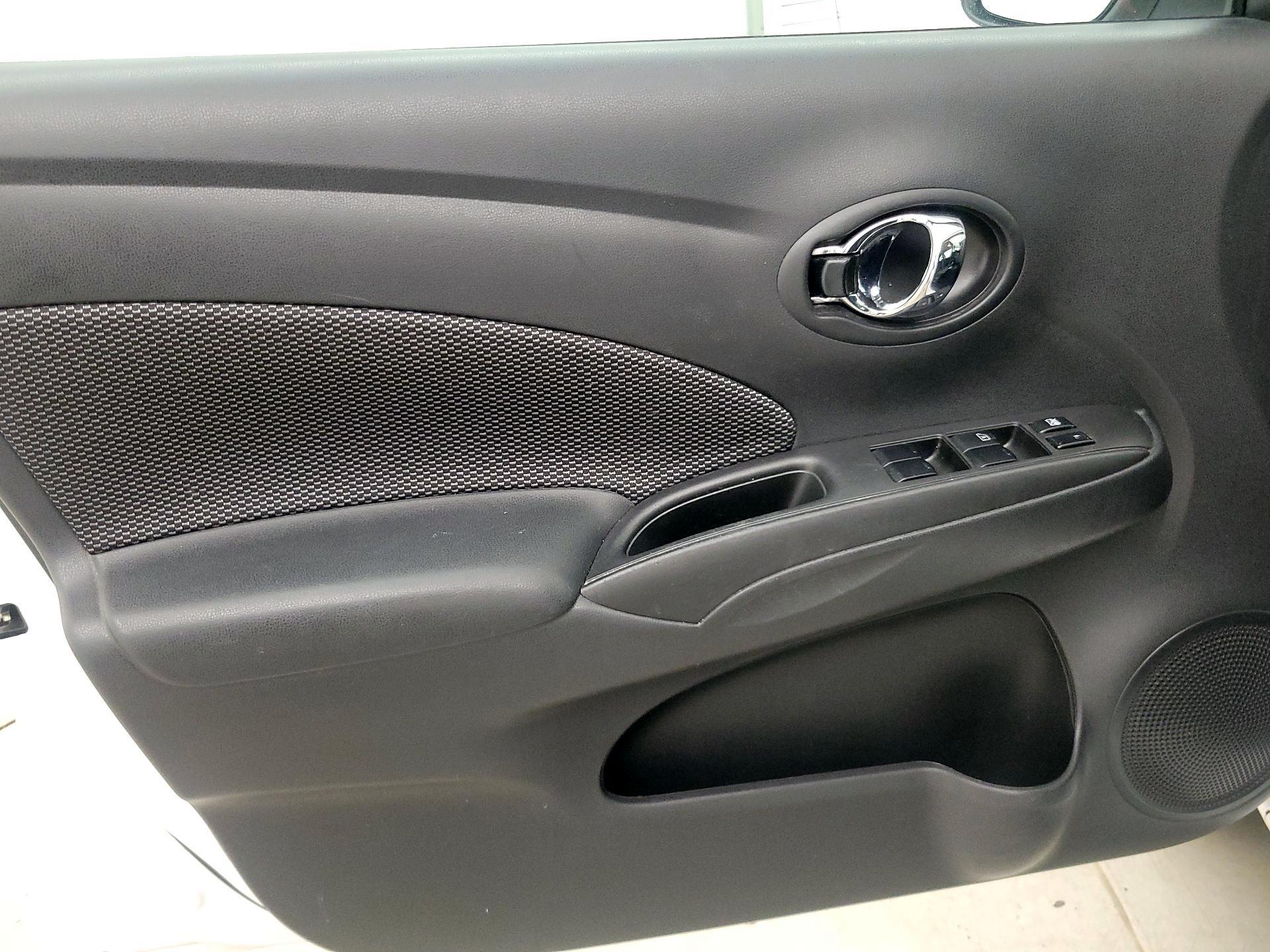 Thumbnail: 2018 Nissan Versa - 12