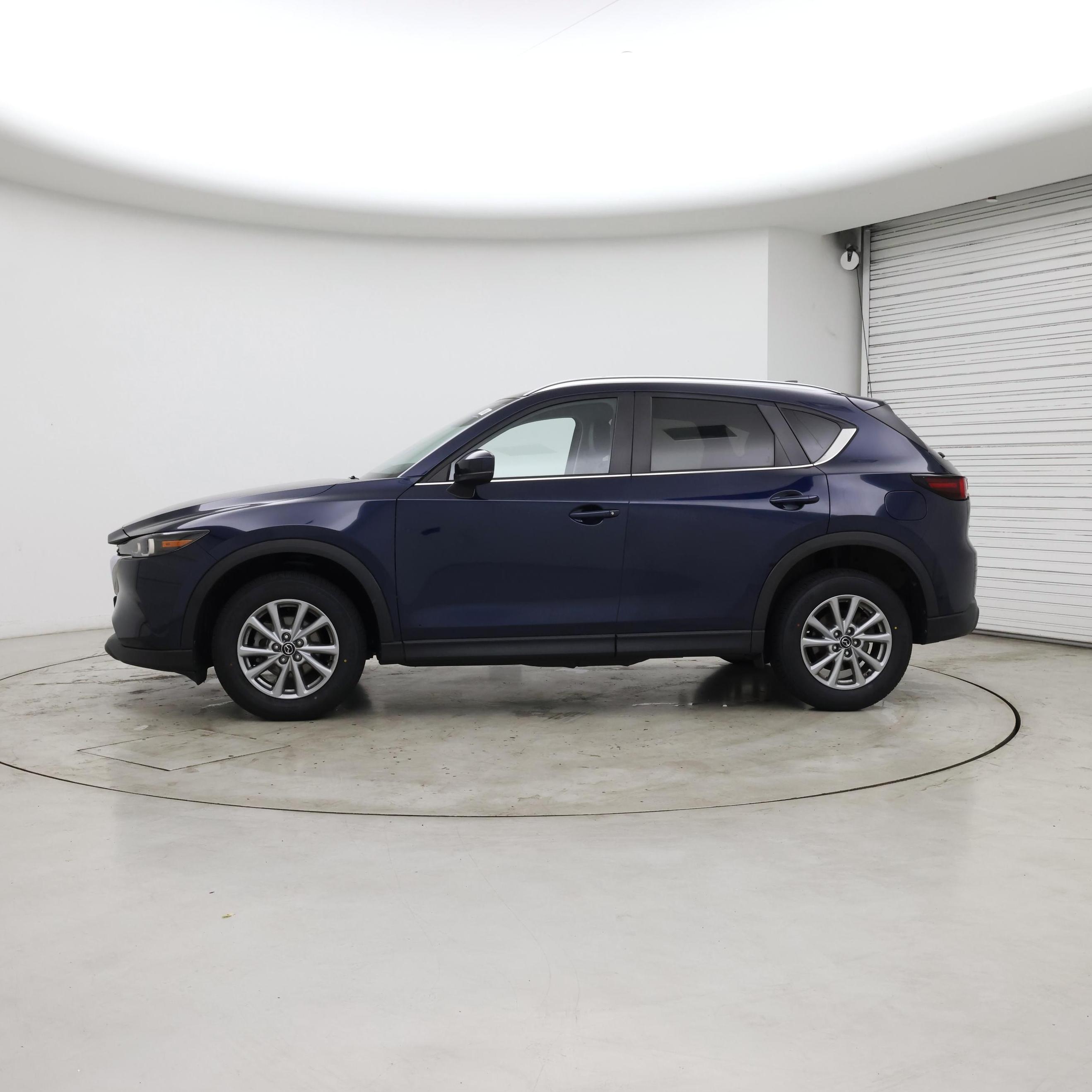 Thumbnail: 2023 Mazda CX-5 - 3