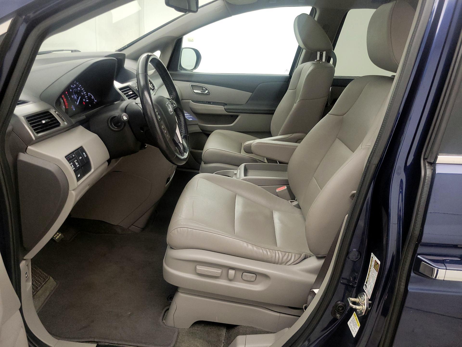 Thumbnail: 2016 Honda Odyssey - 11