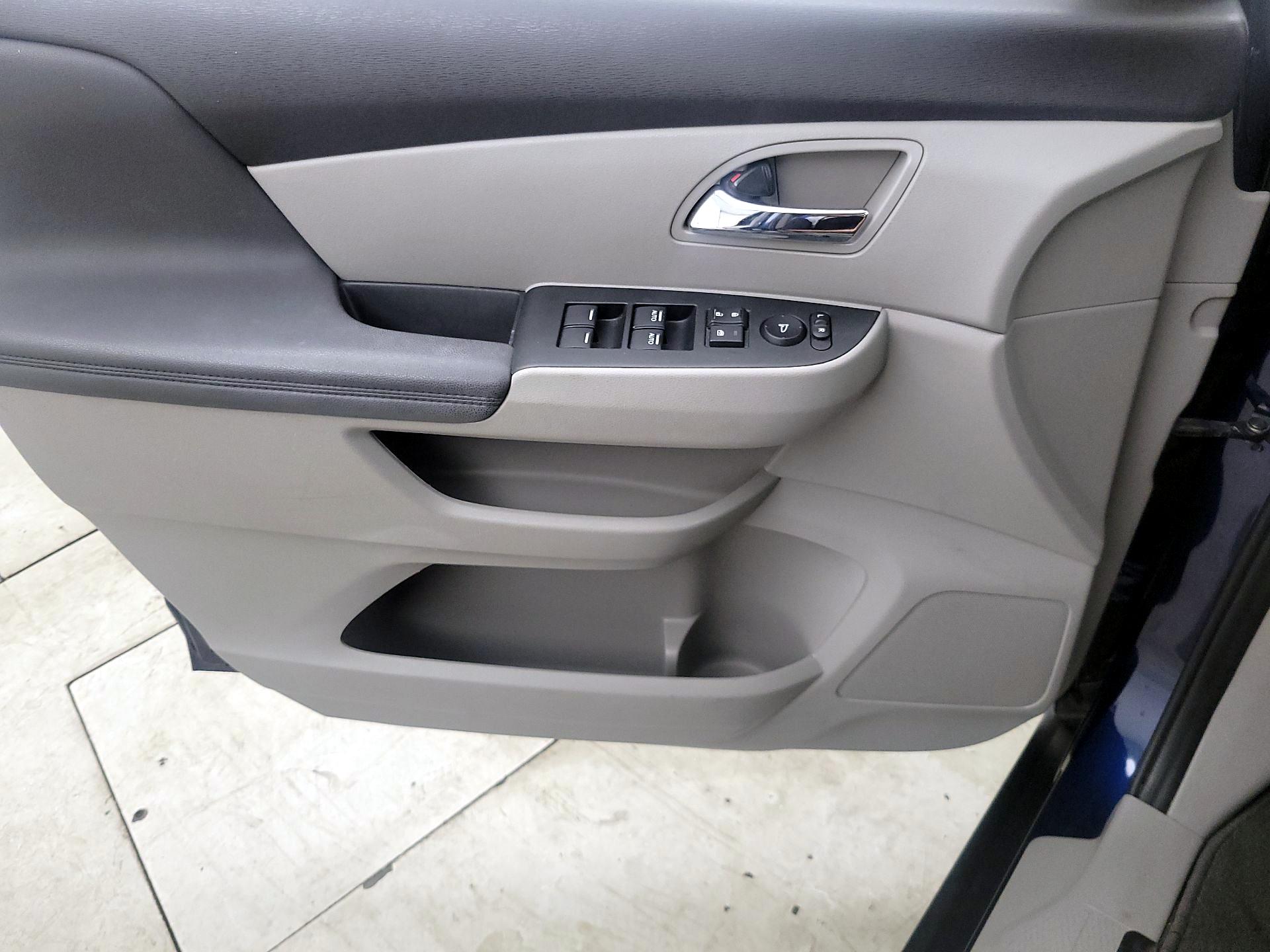 Thumbnail: 2016 Honda Odyssey - 12