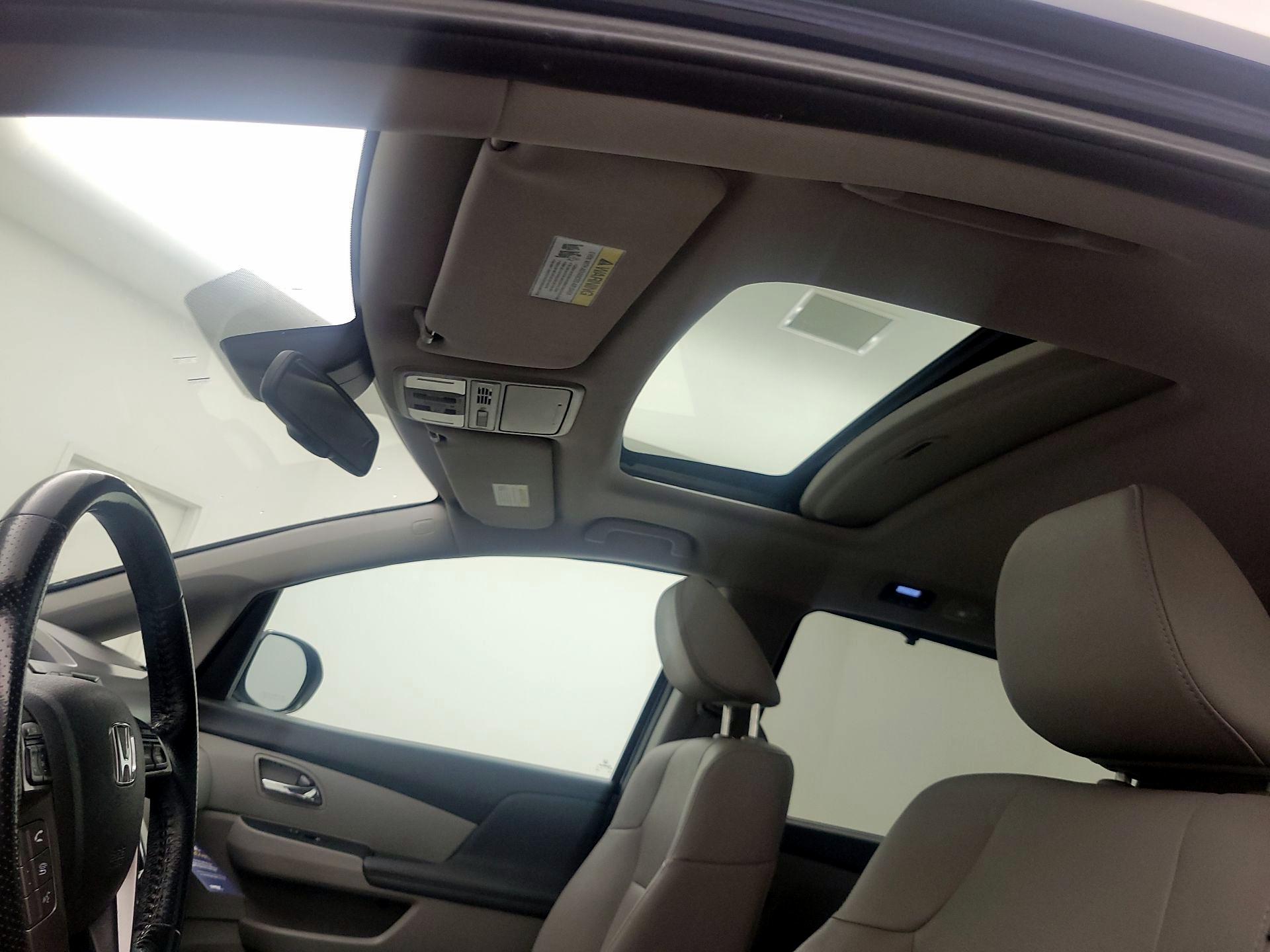 Thumbnail: 2016 Honda Odyssey - 19