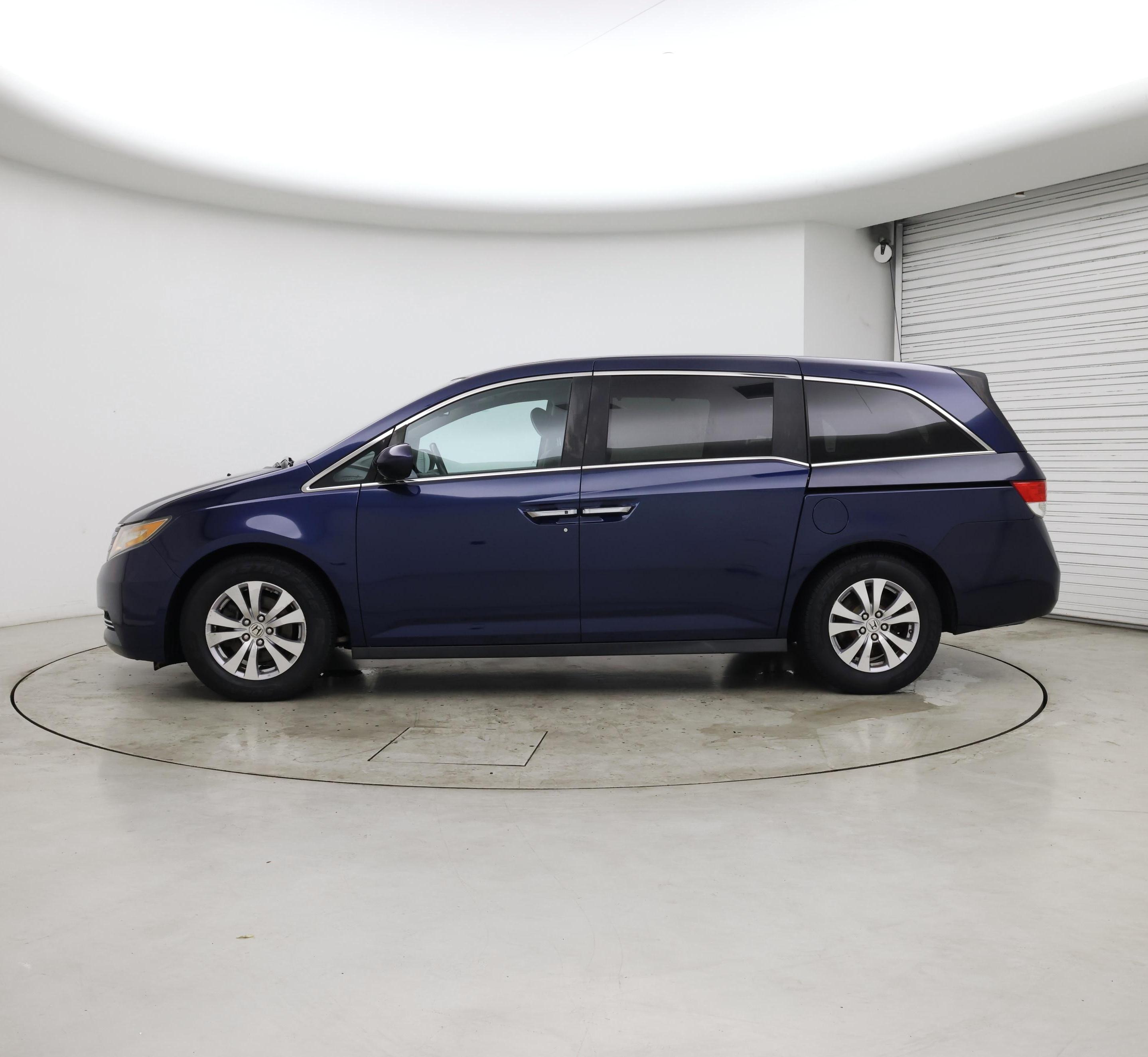 Thumbnail: 2016 Honda Odyssey - 3