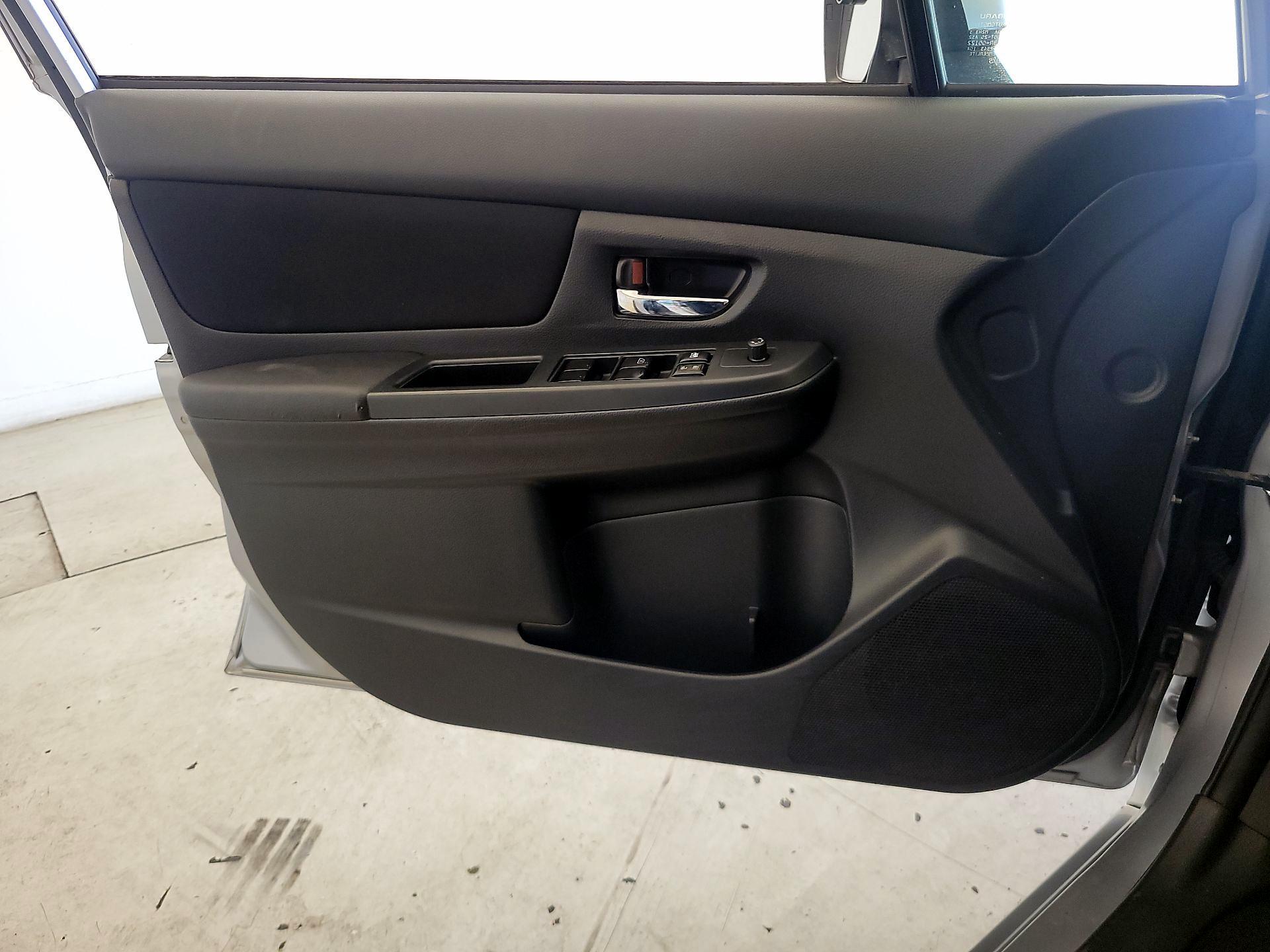 Thumbnail: 2014 Subaru XV Crosstrek - 12