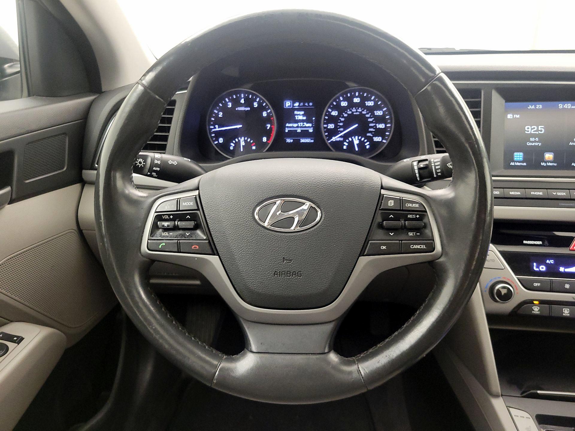 Thumbnail: 2018 Hyundai Elantra - 10