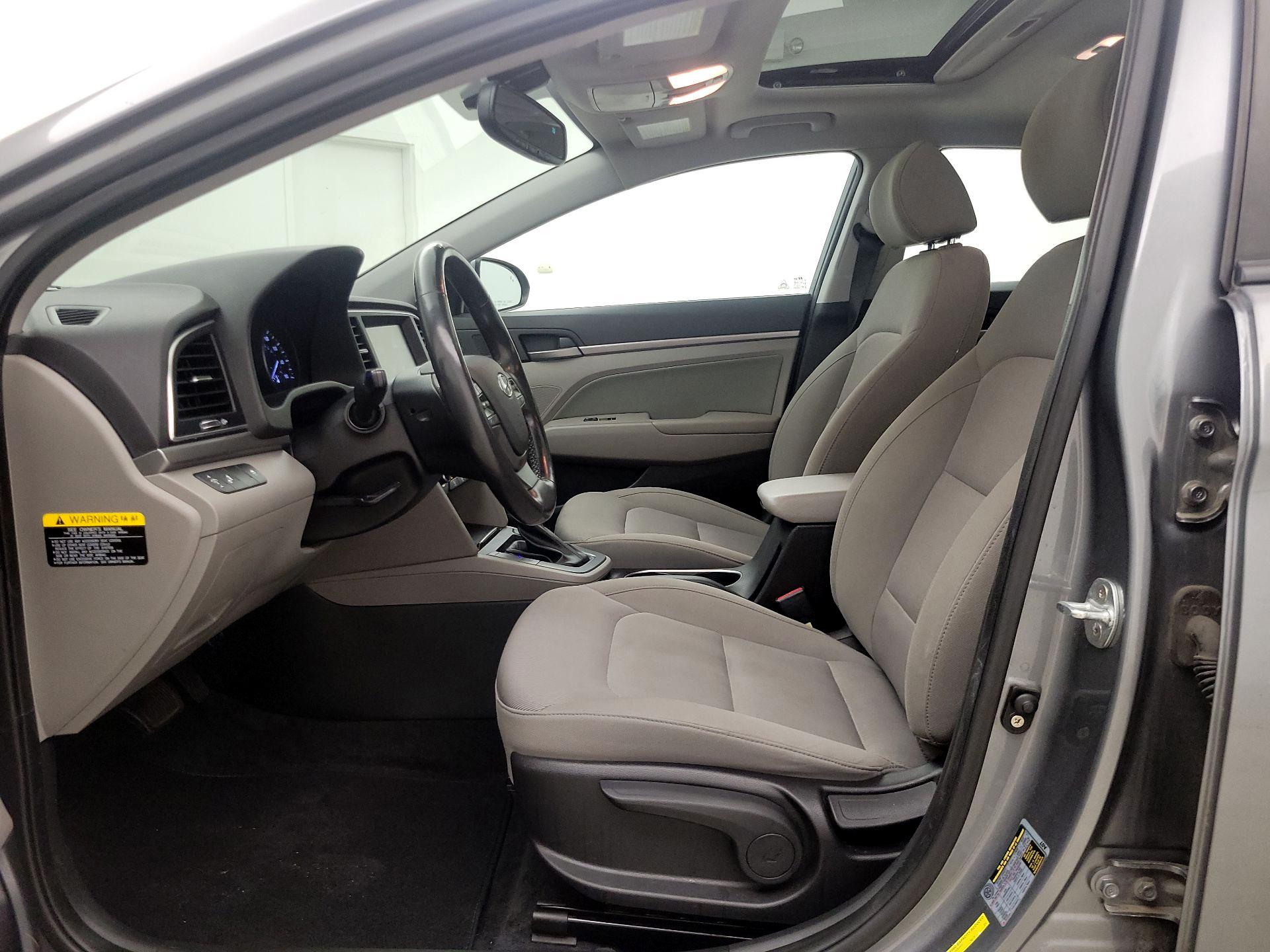 Thumbnail: 2018 Hyundai Elantra - 11