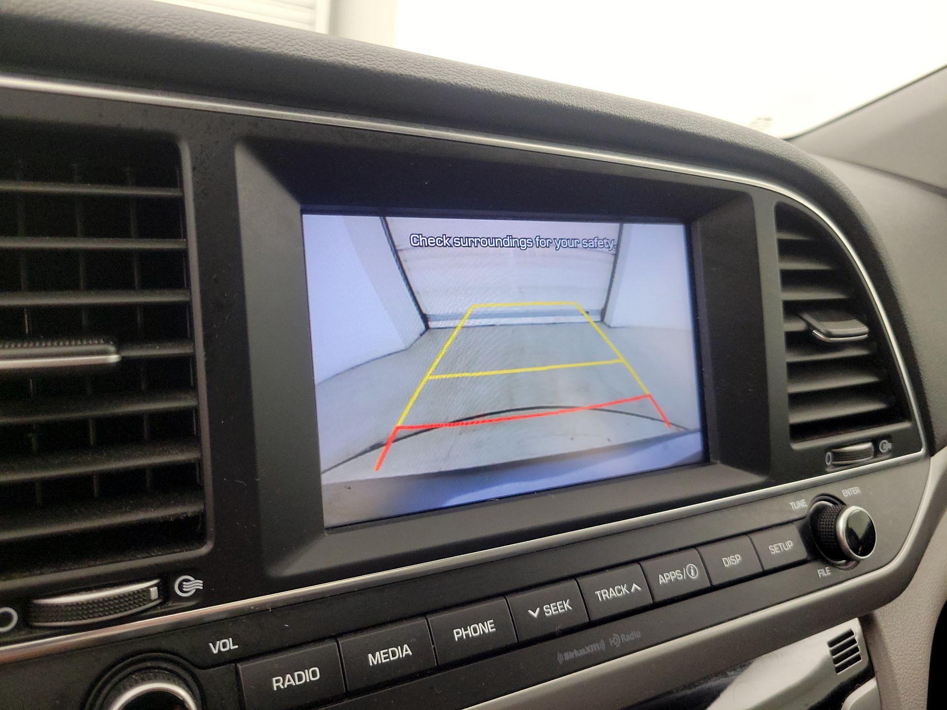 Thumbnail: 2018 Hyundai Elantra - 14