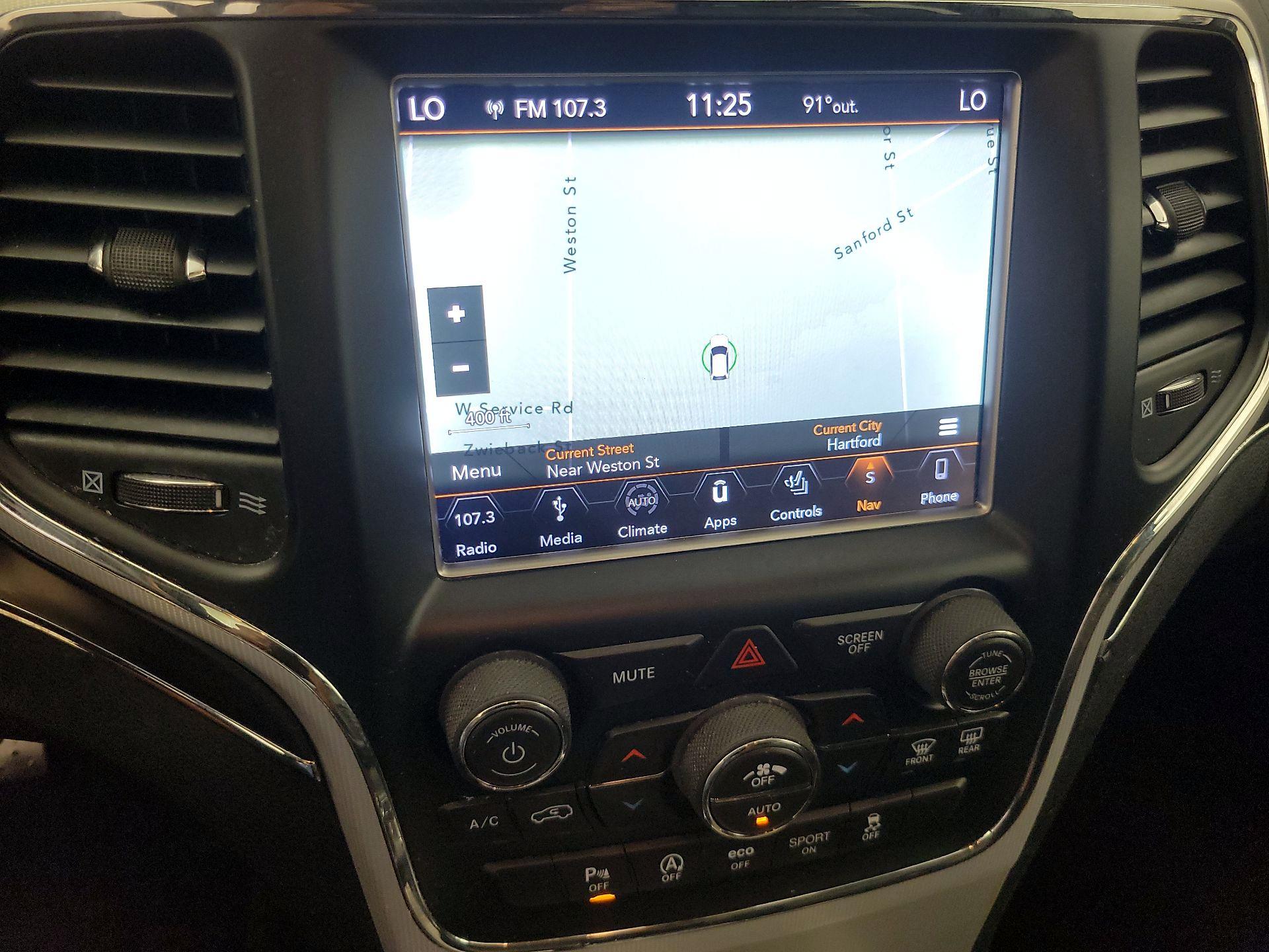 Thumbnail: 2018 Jeep Grand Cherokee - 14