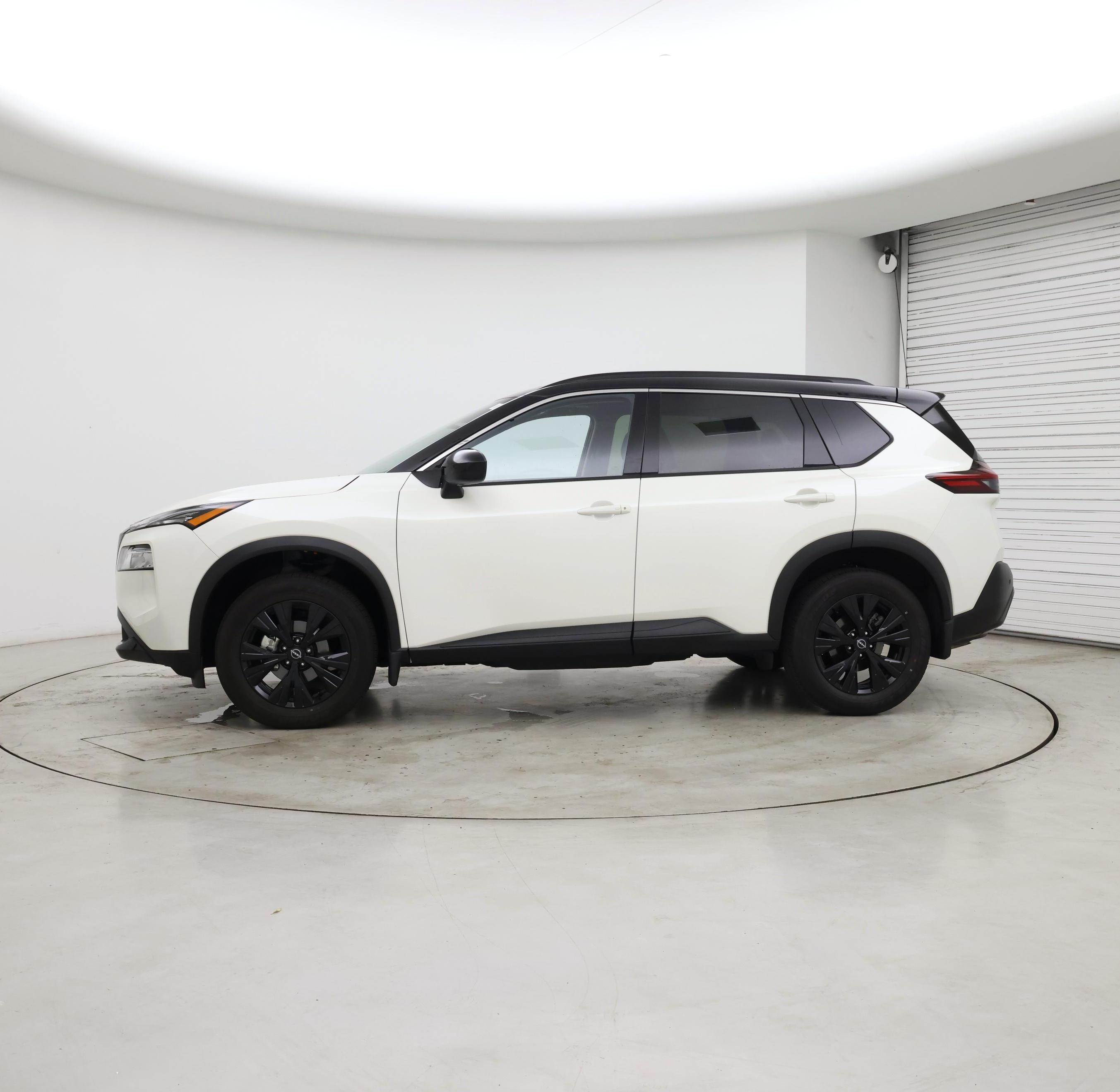 Thumbnail: 2023 Nissan Rogue - 3