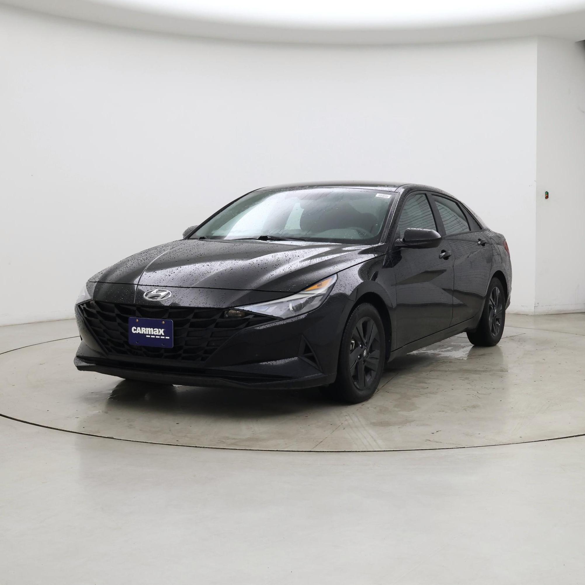 Thumbnail: 2022 Hyundai Elantra - 4