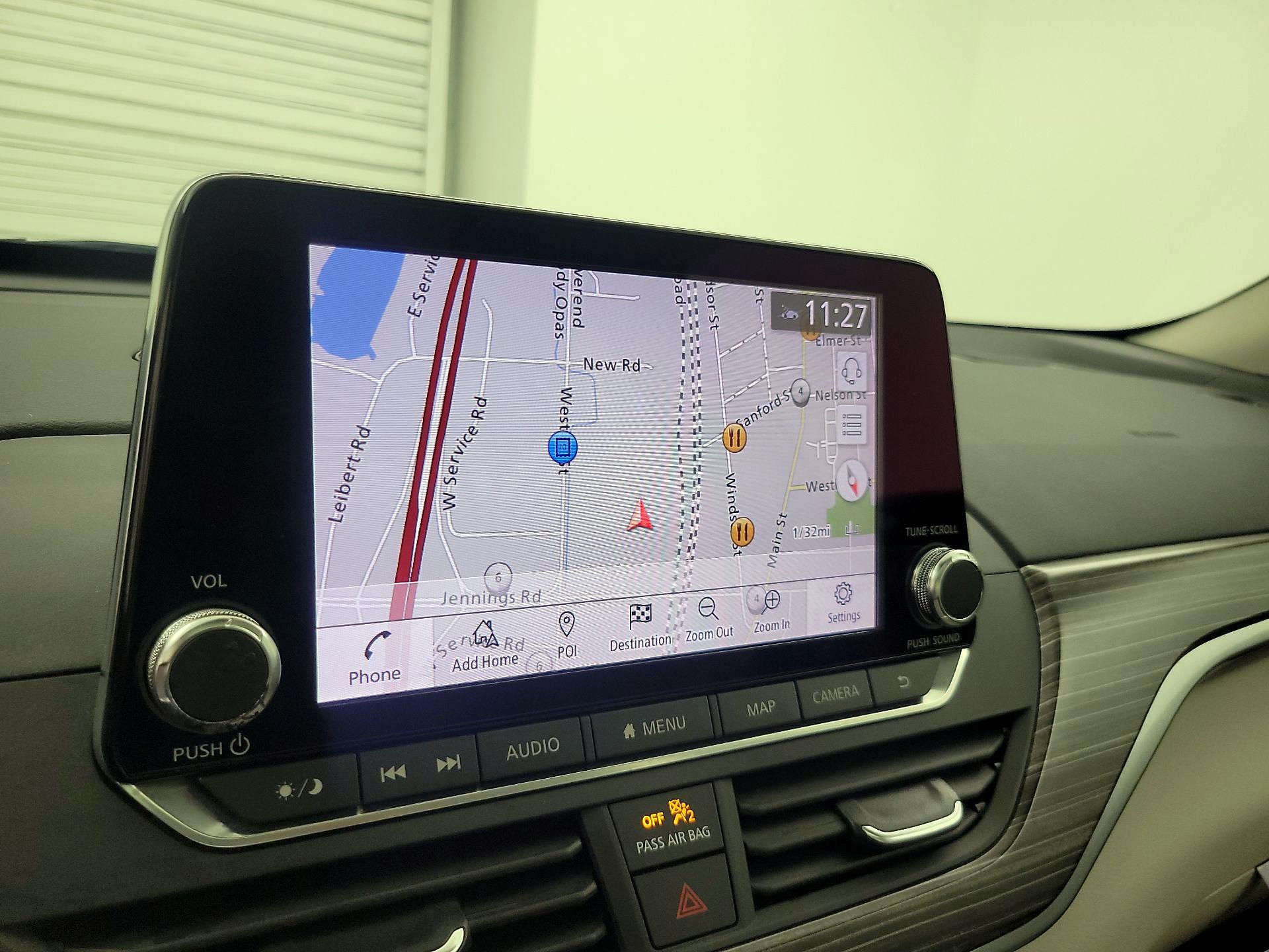 Thumbnail: 2019 Nissan Altima - 14