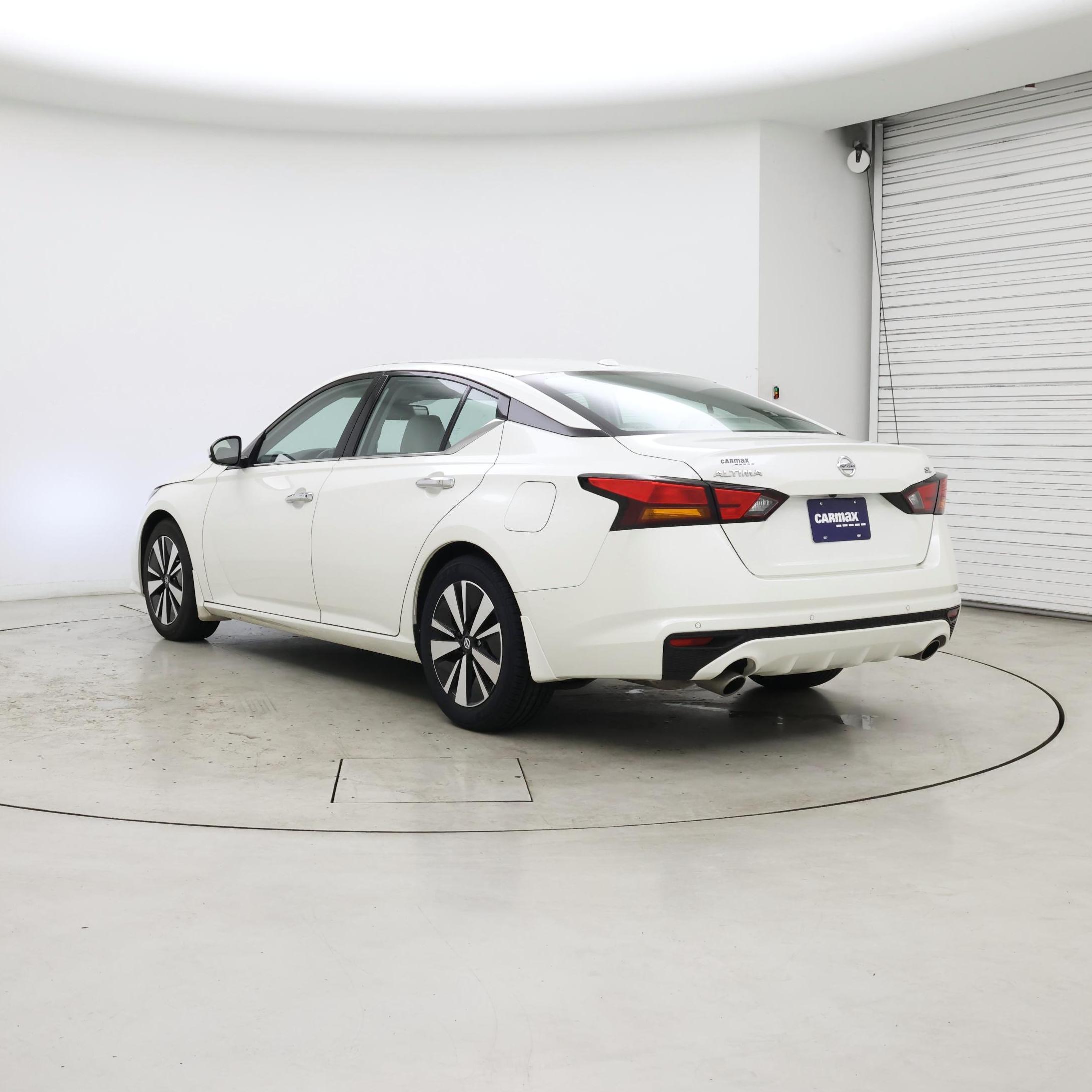 Thumbnail: 2019 Nissan Altima - 2