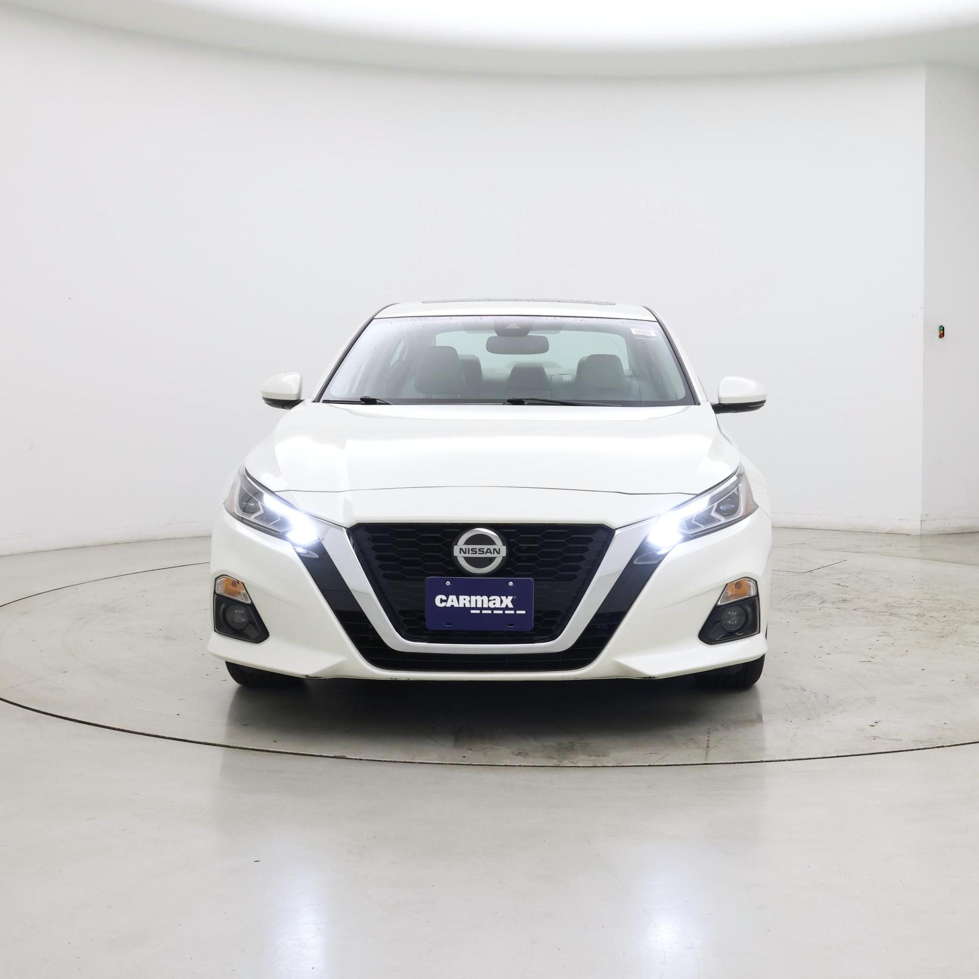 Thumbnail: 2019 Nissan Altima - 5