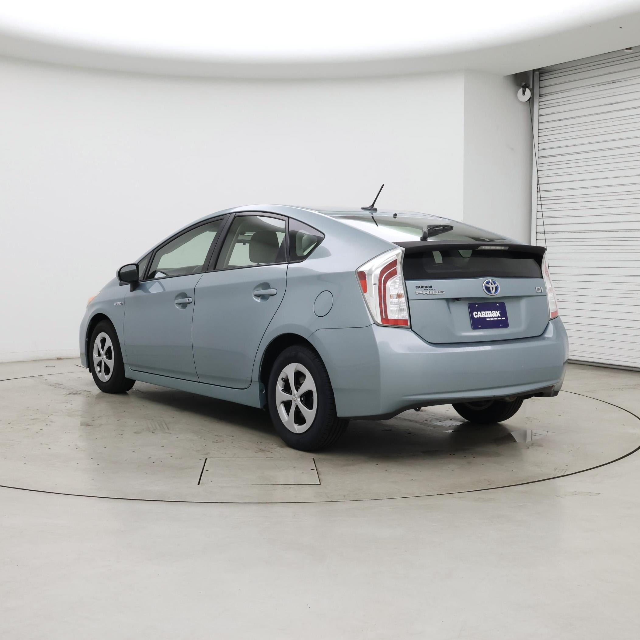 Thumbnail: 2014 Toyota Prius - 2