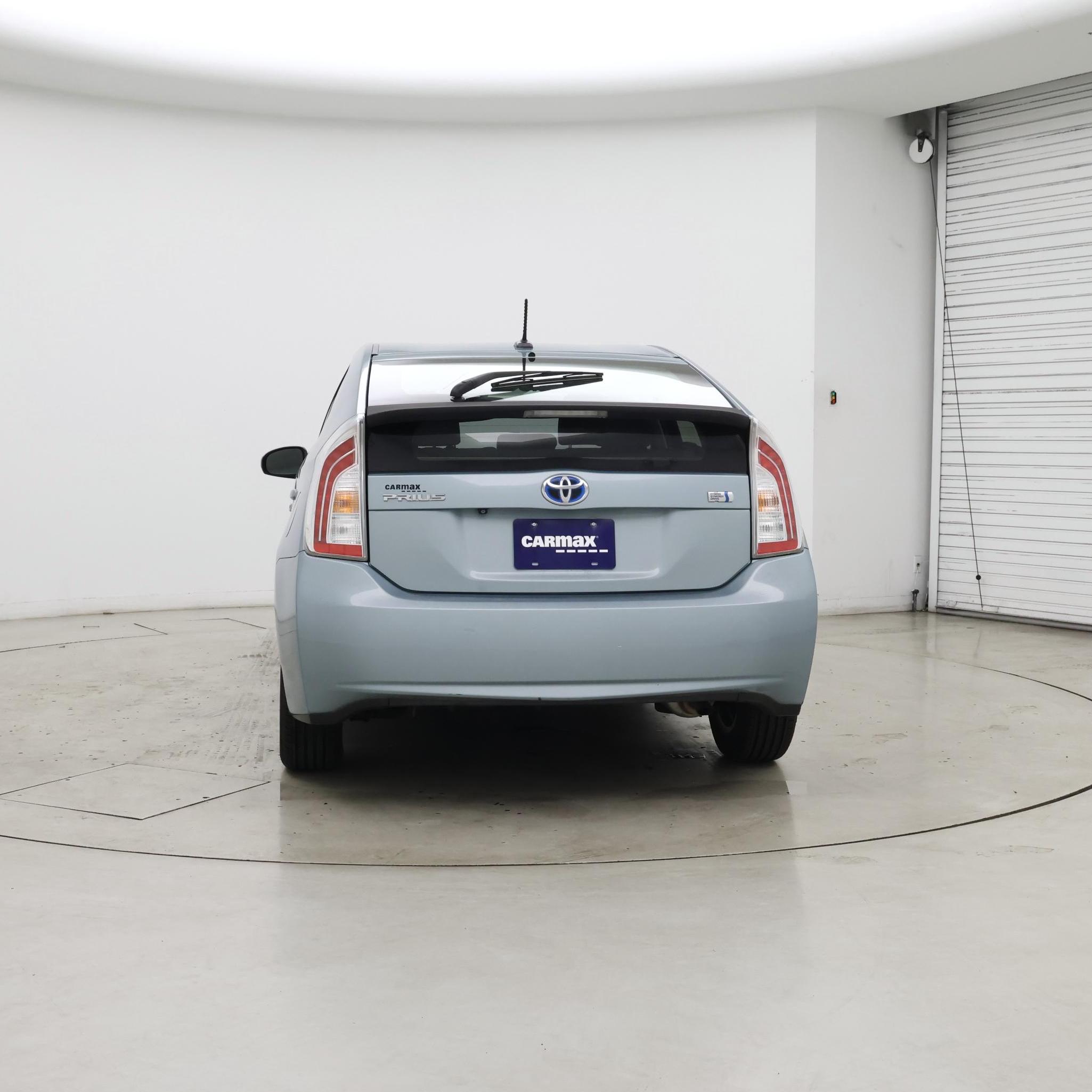 Thumbnail: 2014 Toyota Prius - 6