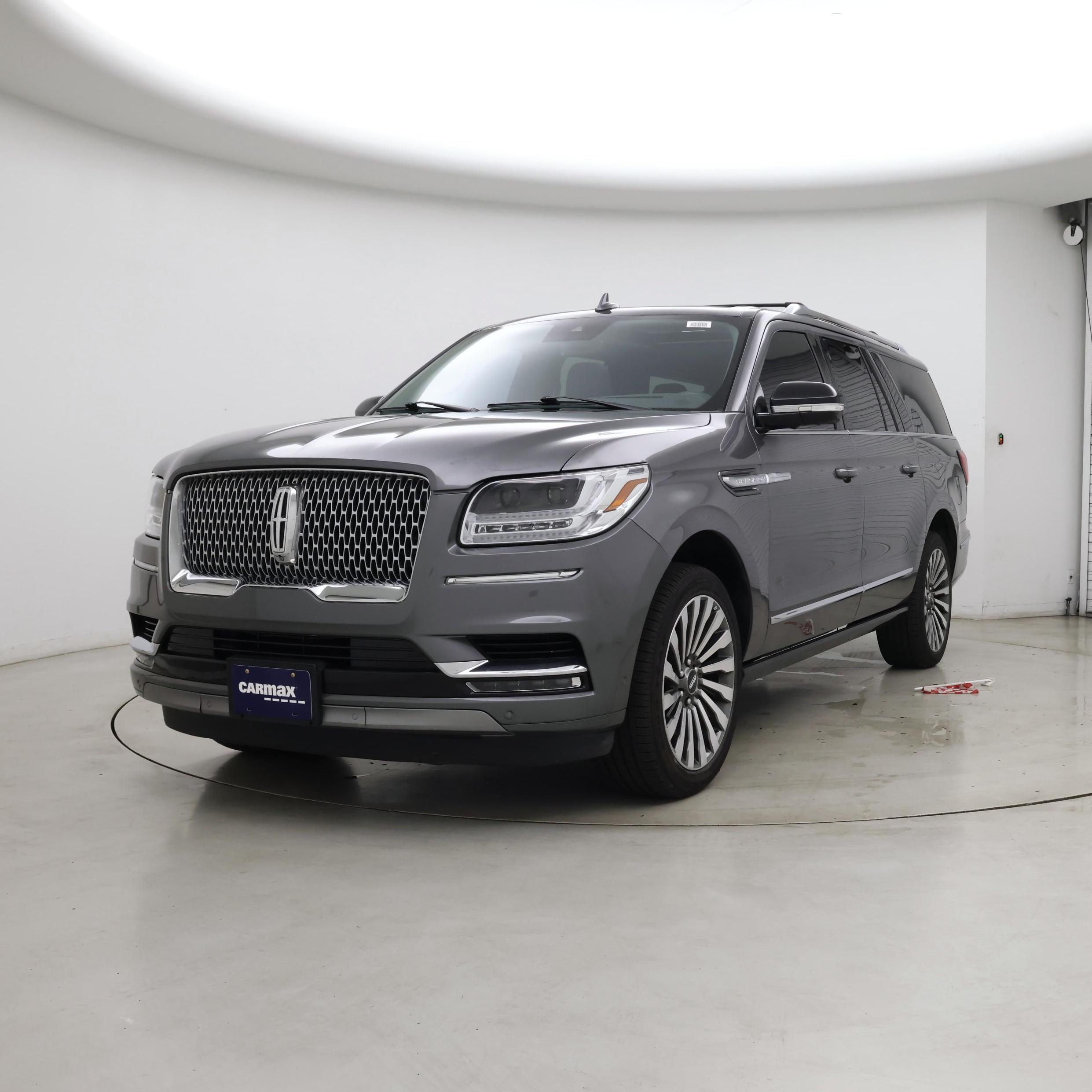 Thumbnail: 2021 Lincoln Navigator L - 4
