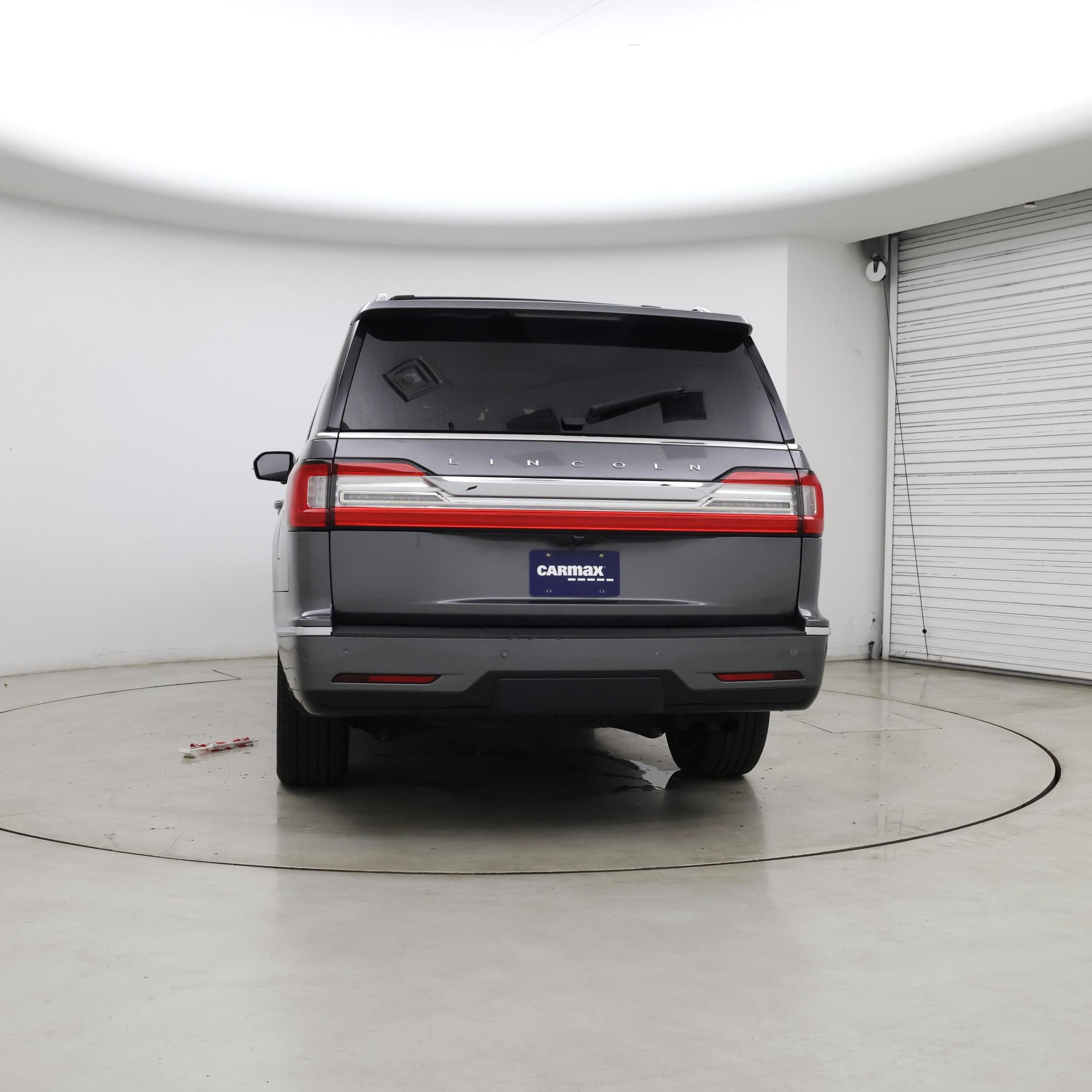 Thumbnail: 2021 Lincoln Navigator L - 6