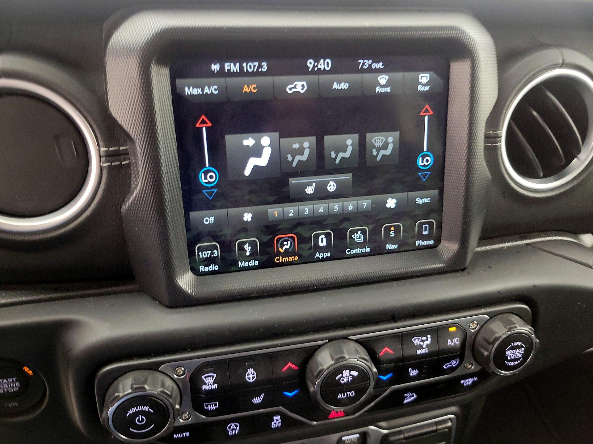 Thumbnail: 2018 Jeep Wrangler - 16
