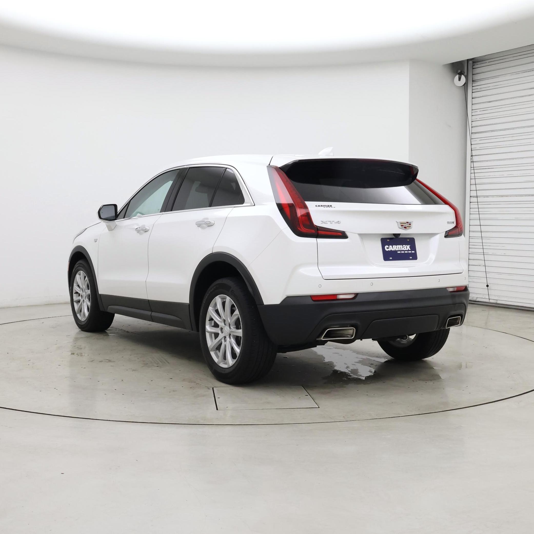 Thumbnail: 2023 Cadillac XT4 - 2