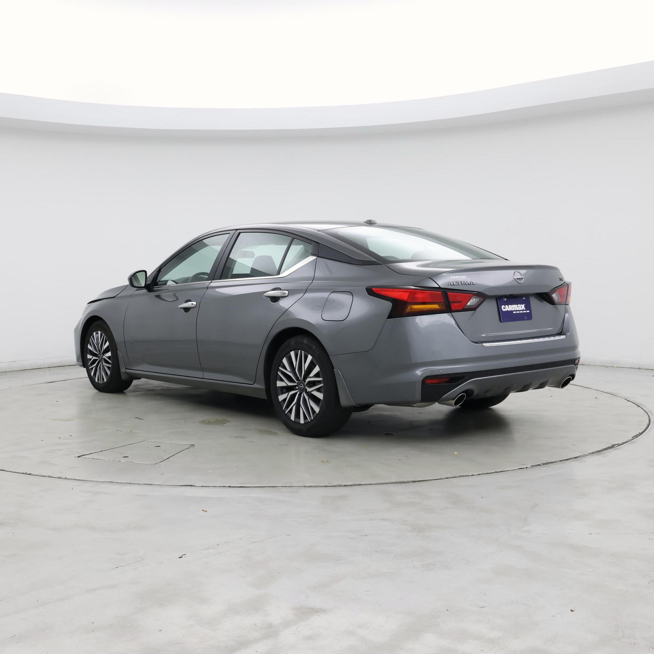 Thumbnail: 2023 Nissan Altima - 2