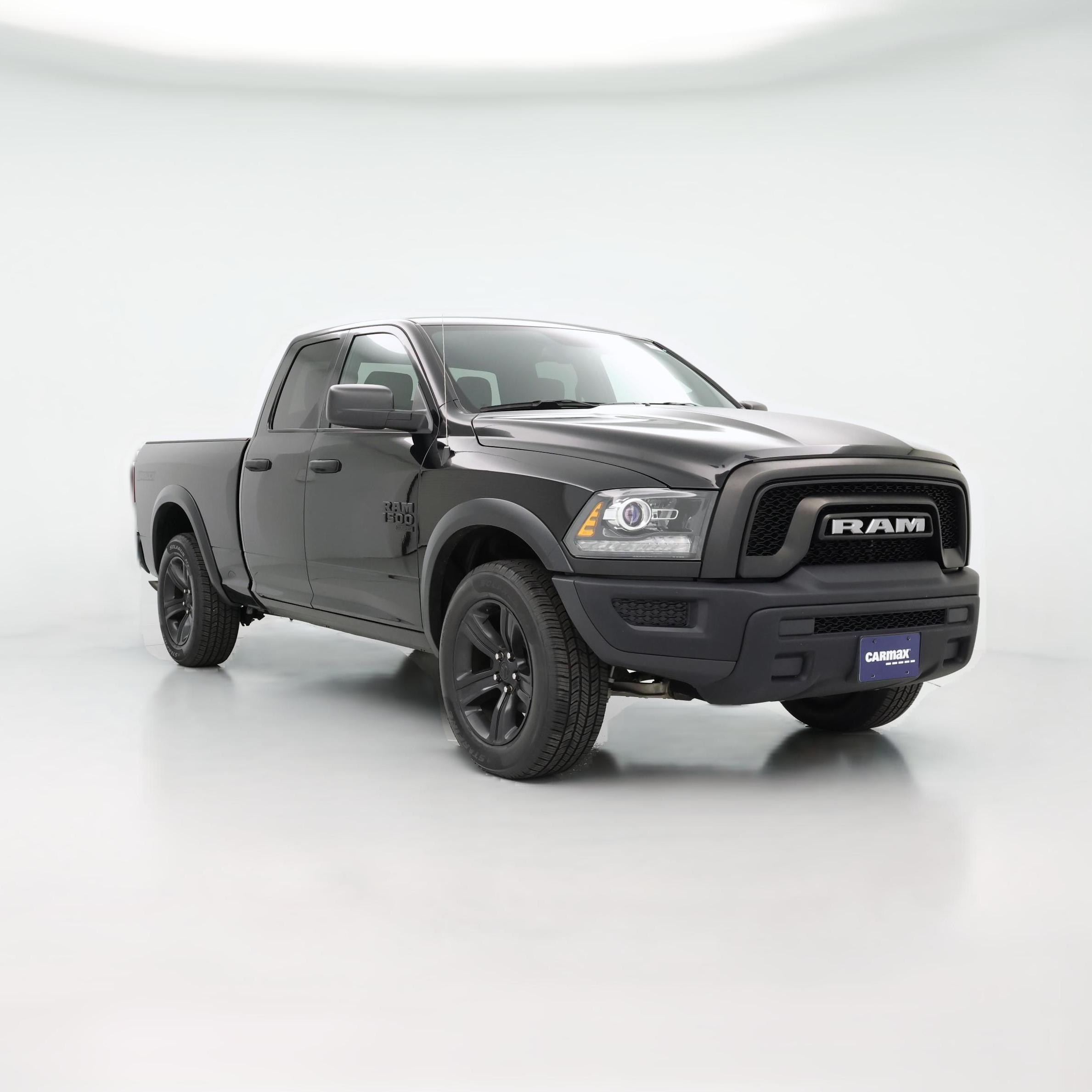 Thumbnail: 2022 RAM 1500 Classic - 1