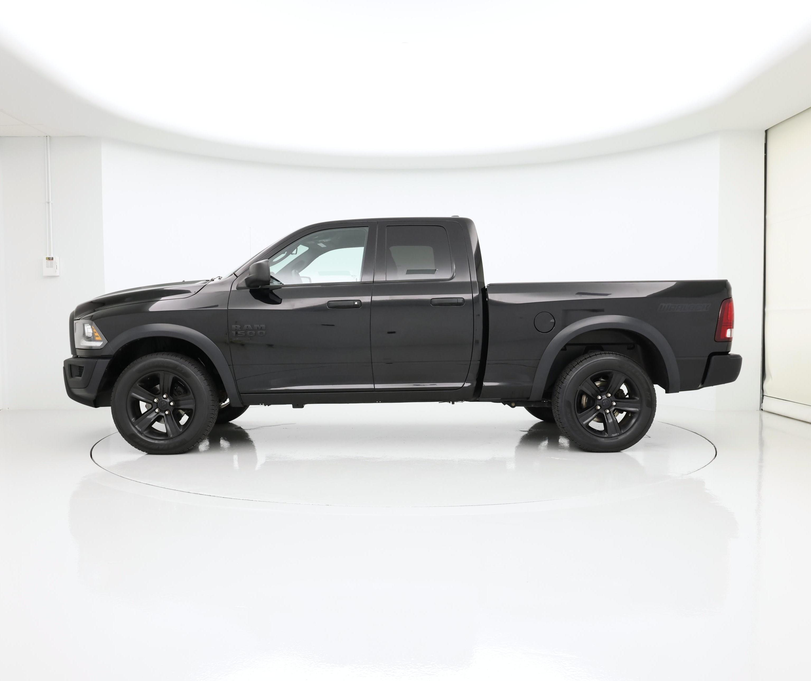 Thumbnail: 2022 RAM 1500 Classic - 3