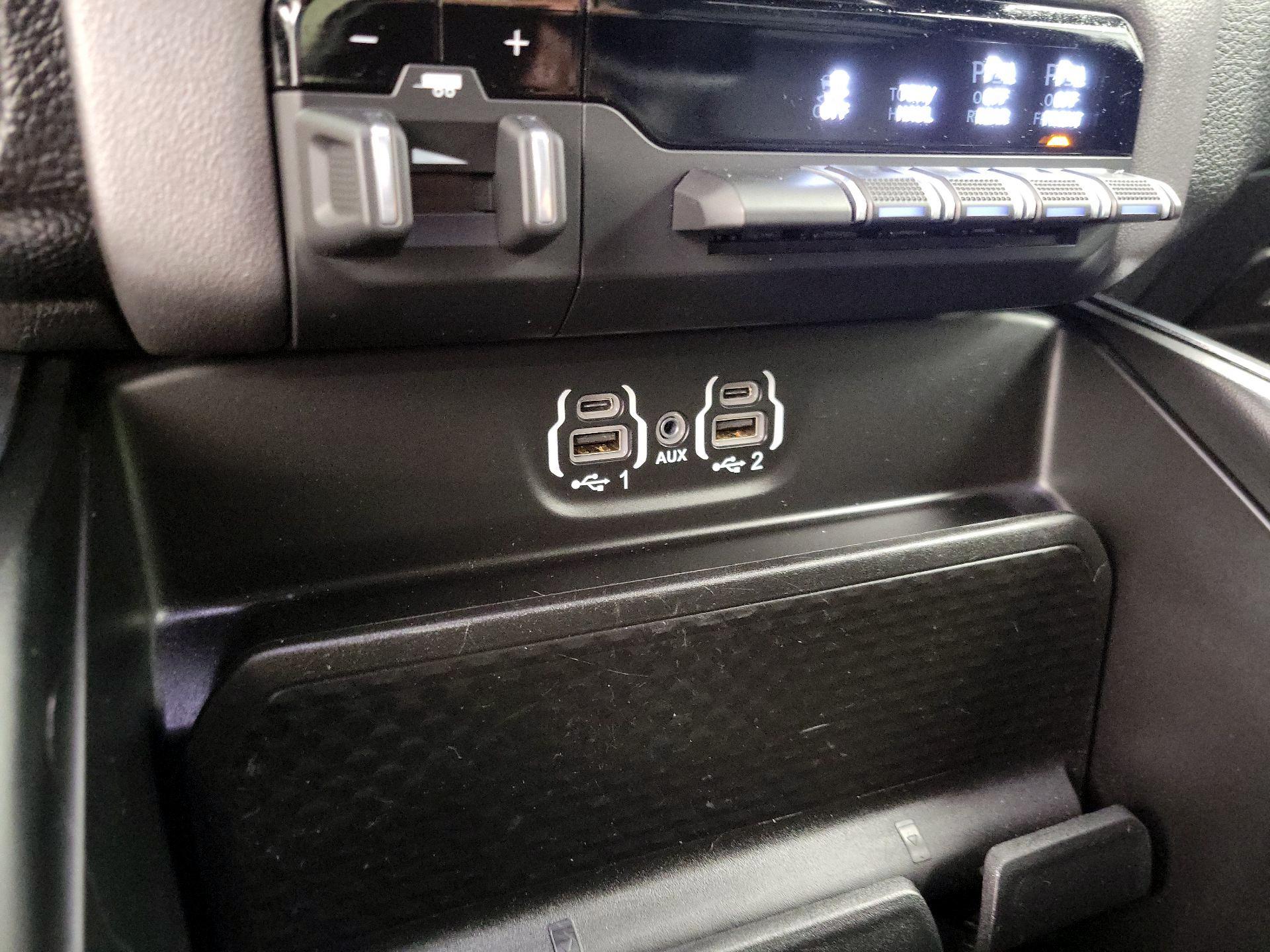 Thumbnail: 2021 RAM 1500 - 18