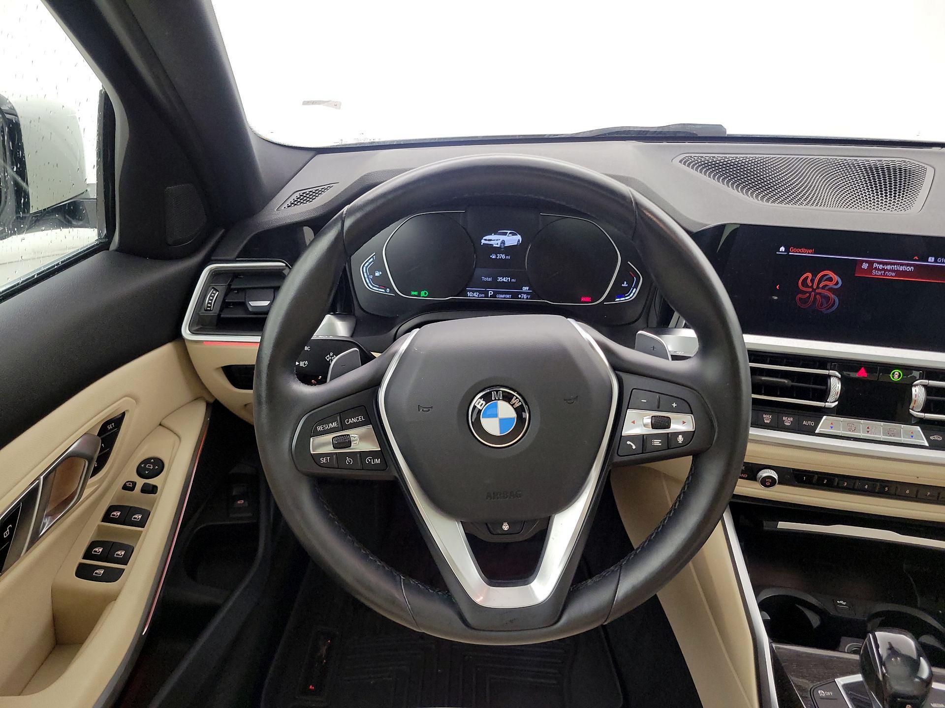 Thumbnail: 2021 BMW 3 Series - 10
