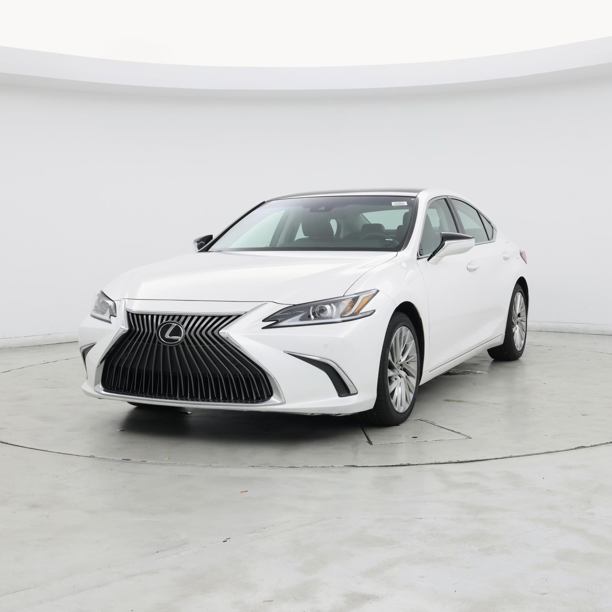 Thumbnail: 2020 Lexus ES - 4