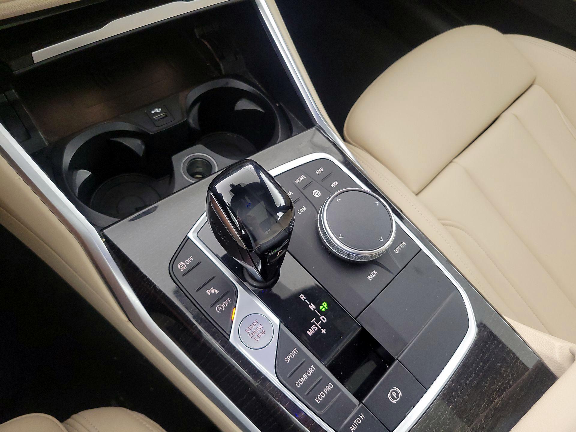 Thumbnail: 2021 BMW 3 Series - 18