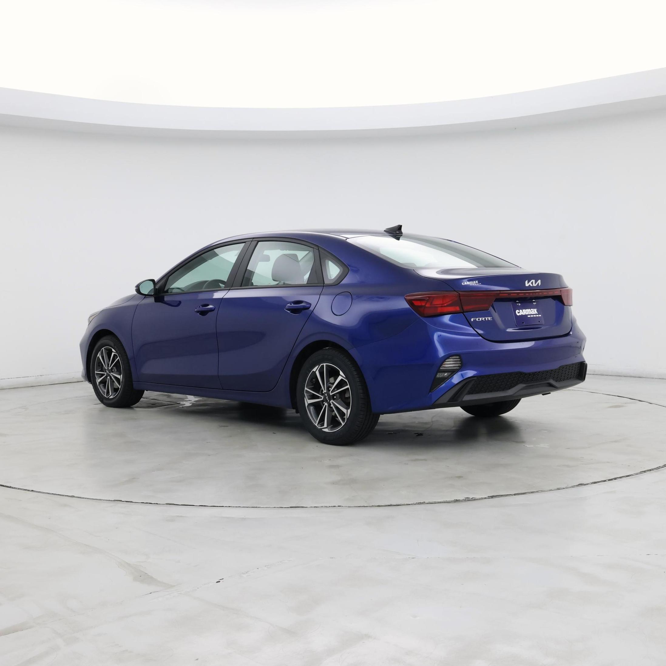 Thumbnail: 2022 Kia Forte - 2
