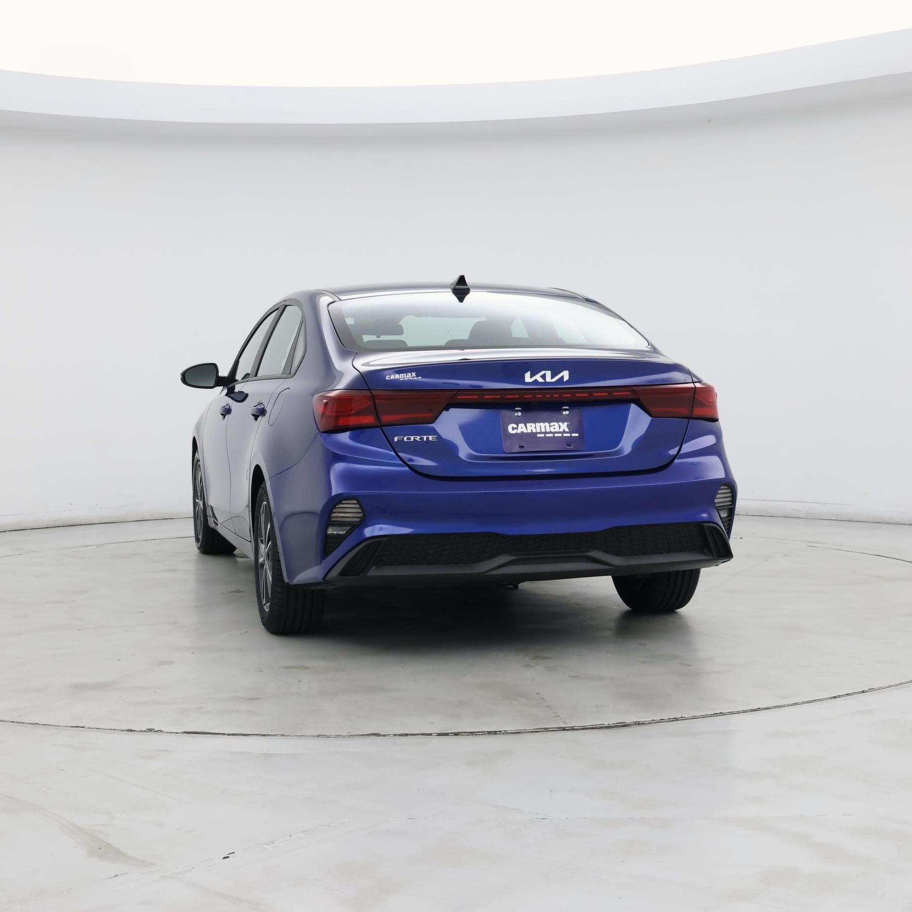 Thumbnail: 2022 Kia Forte - 6