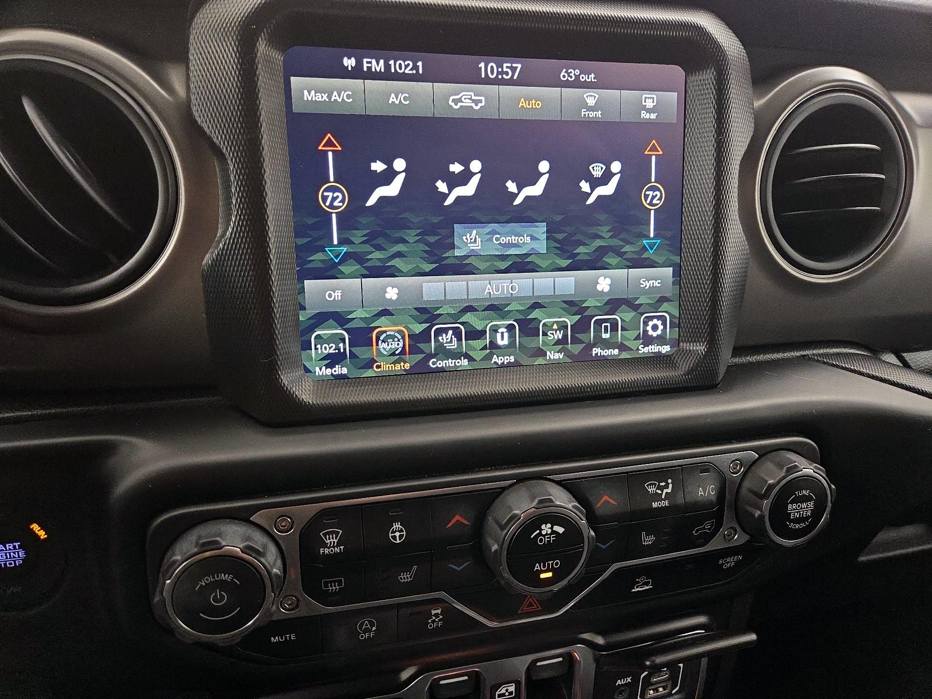 Thumbnail: 2022 Jeep Gladiator - 17
