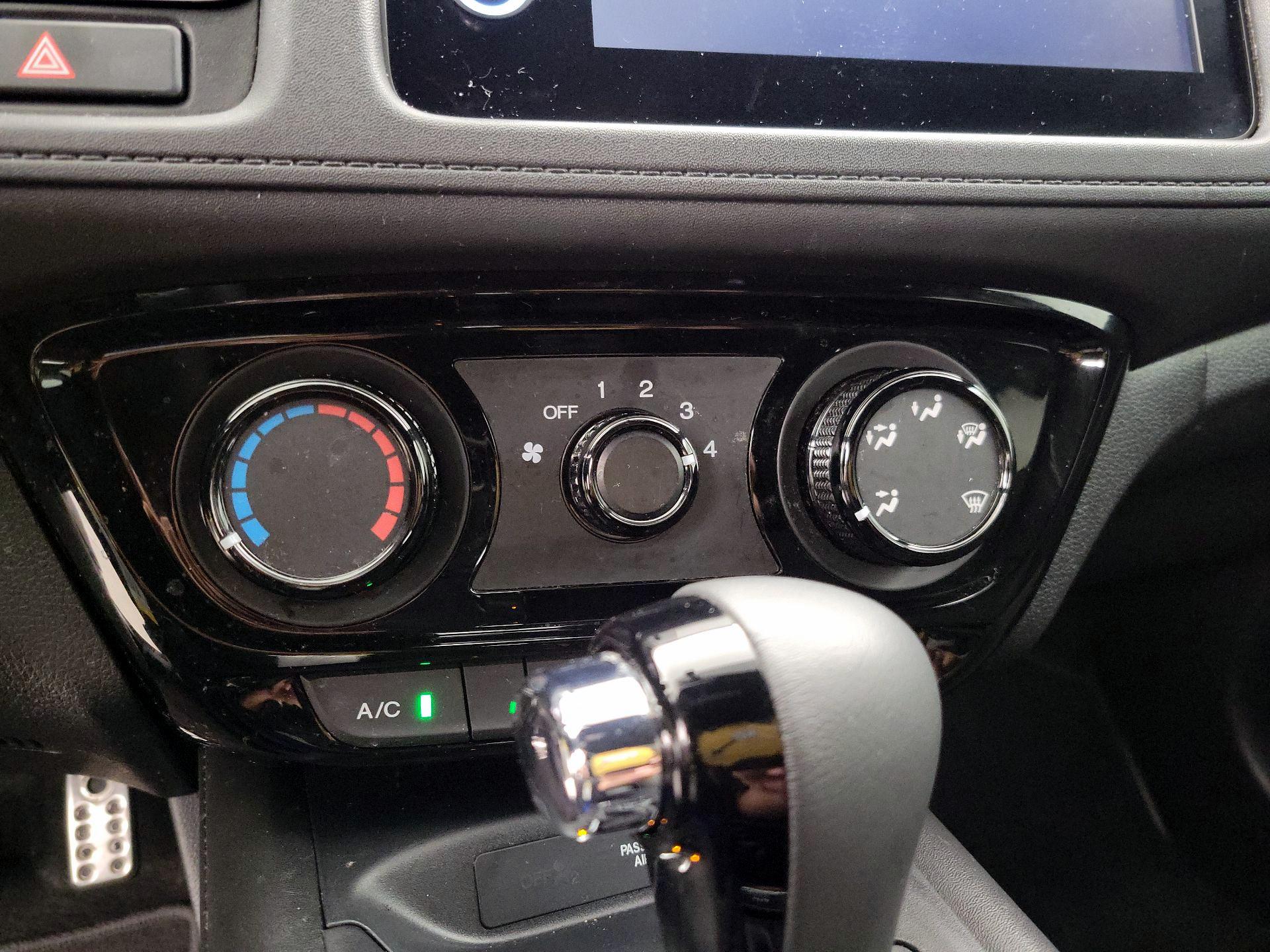 Thumbnail: 2022 Honda HR-V - 16
