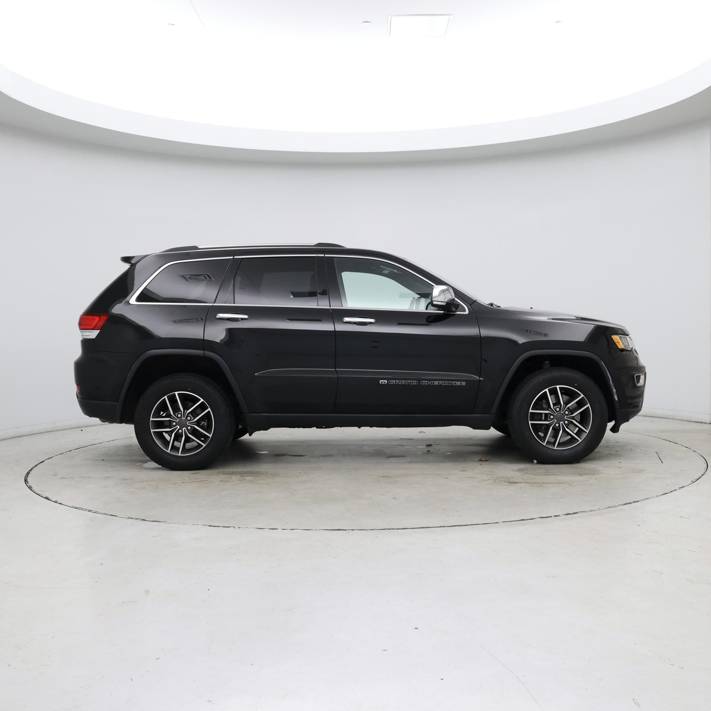 Thumbnail: 2022 Jeep Grand Cherokee - 7