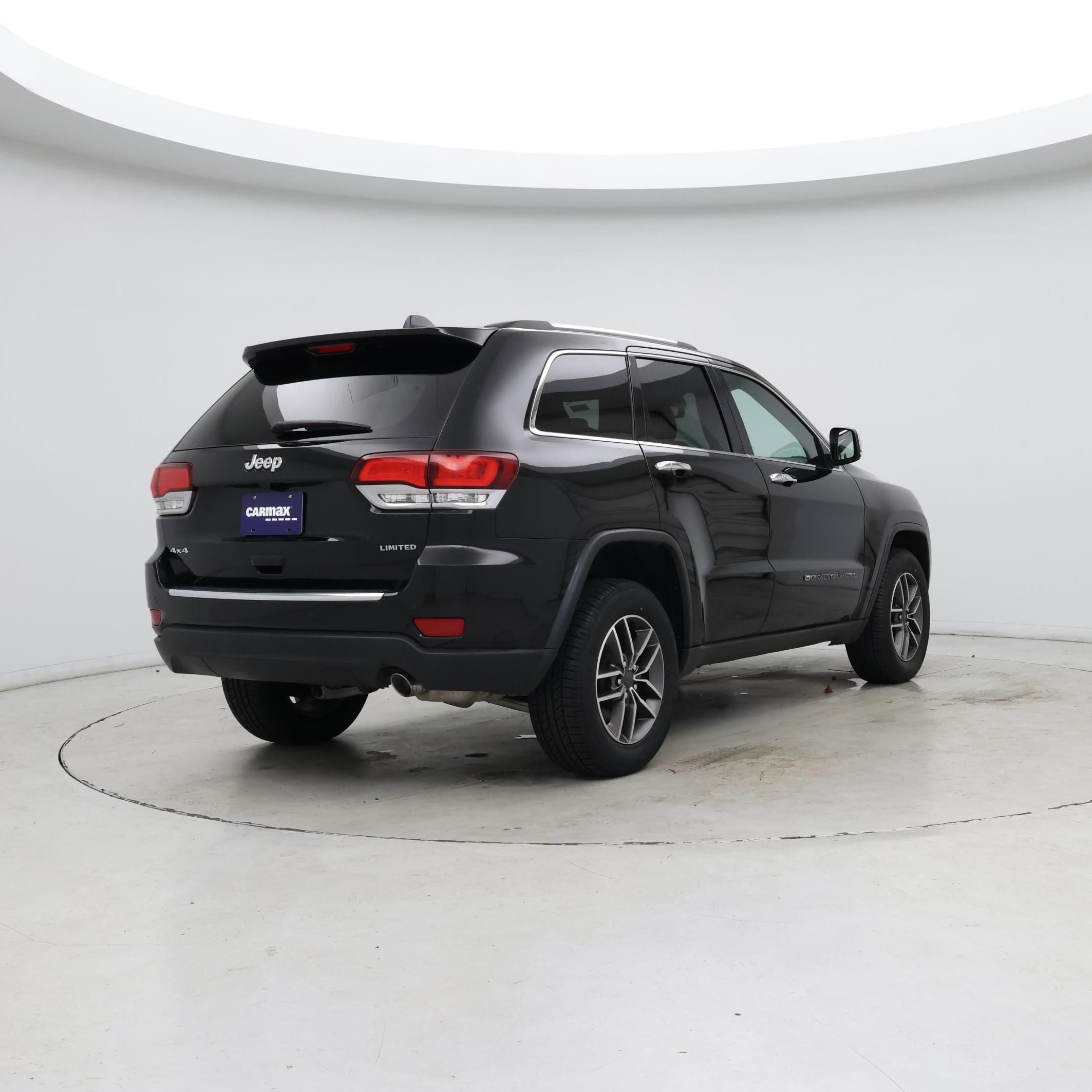 Thumbnail: 2022 Jeep Grand Cherokee - 8