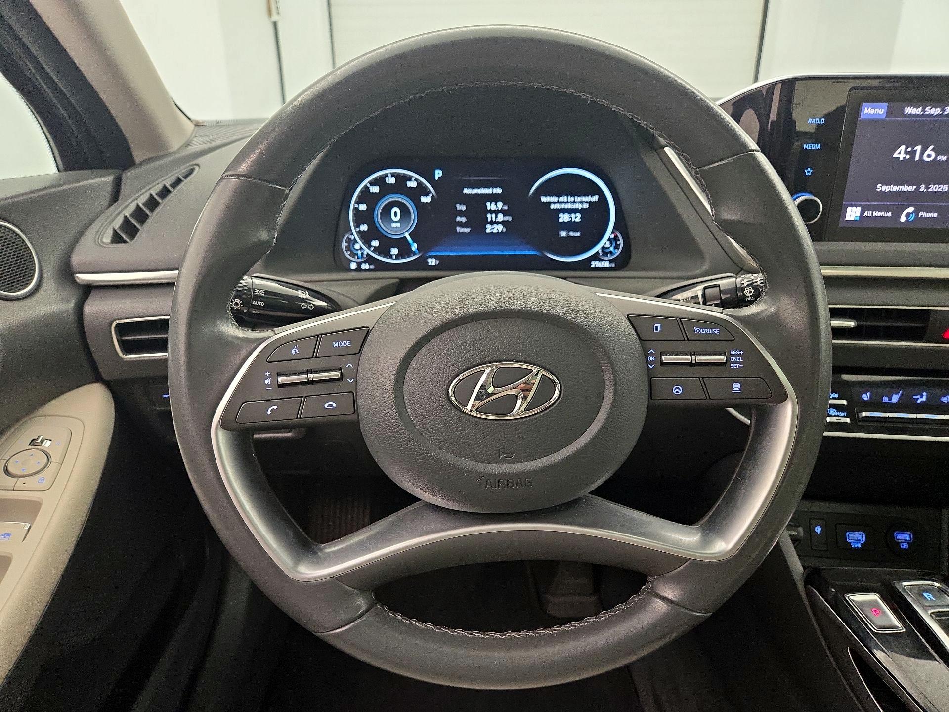 Thumbnail: 2022 Hyundai Sonata - 10